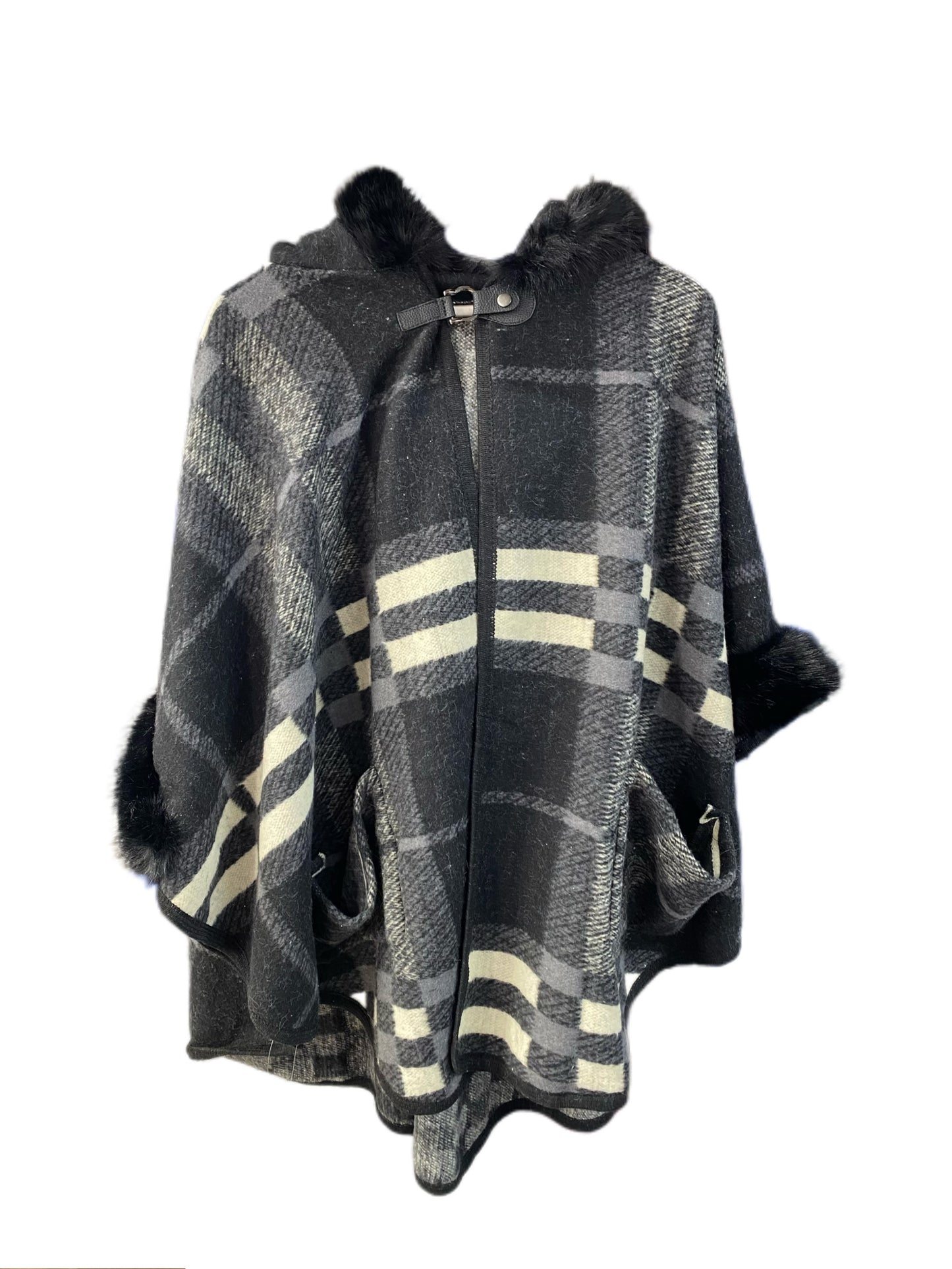 P003 Cozy Hooded Cape