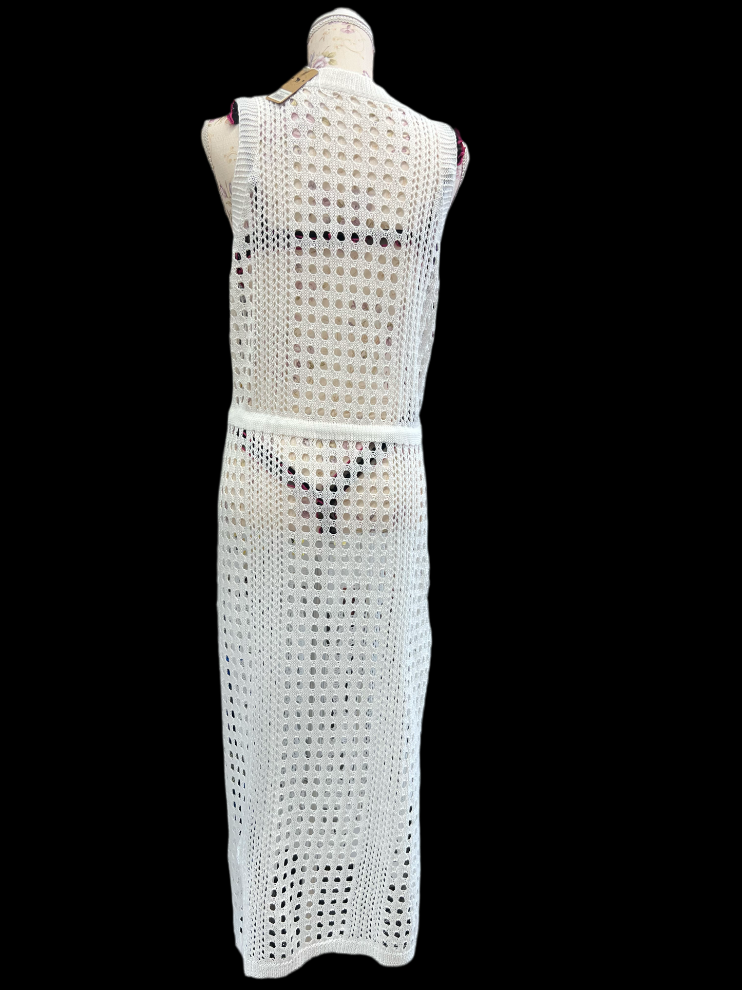 BD002 White