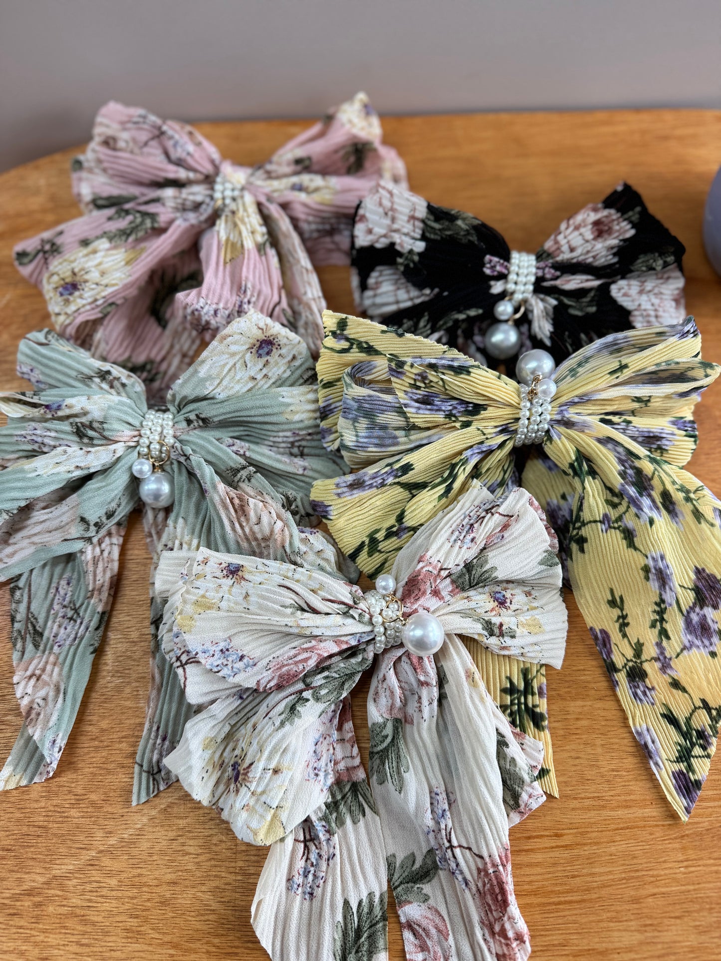 Flower Mint Hairbow