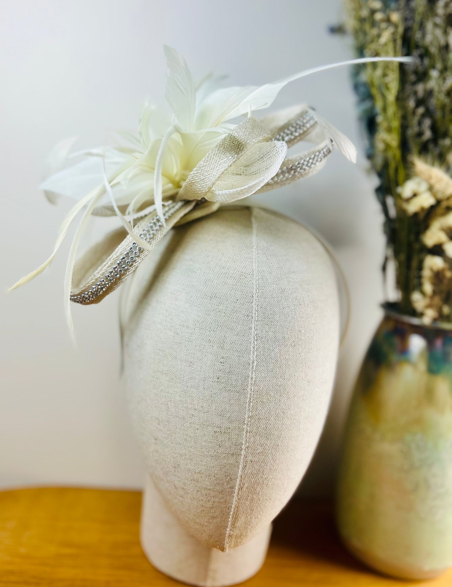 F0013A Ivory
