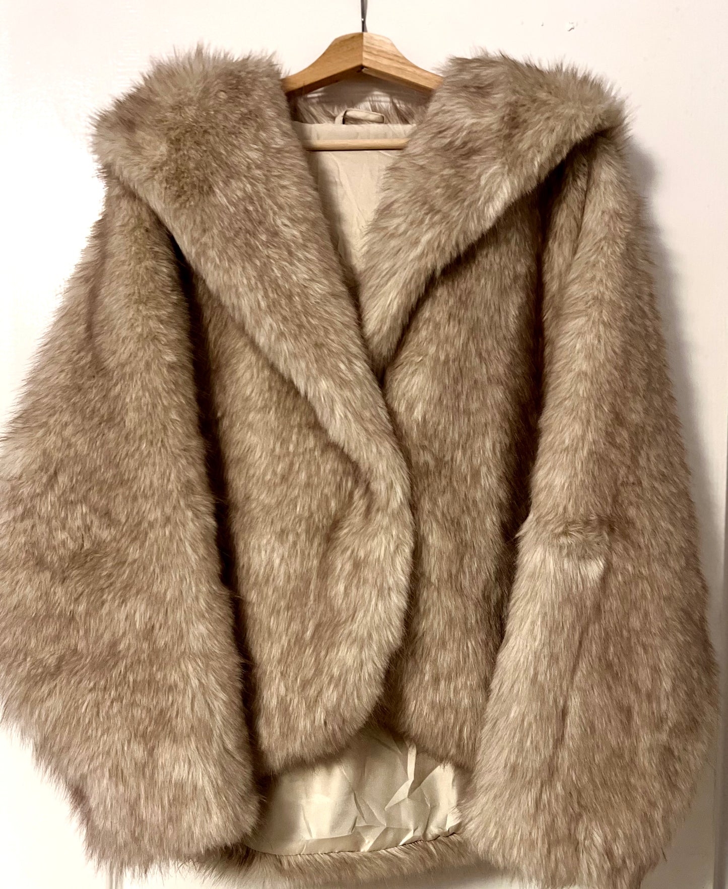 C811 Short Coat