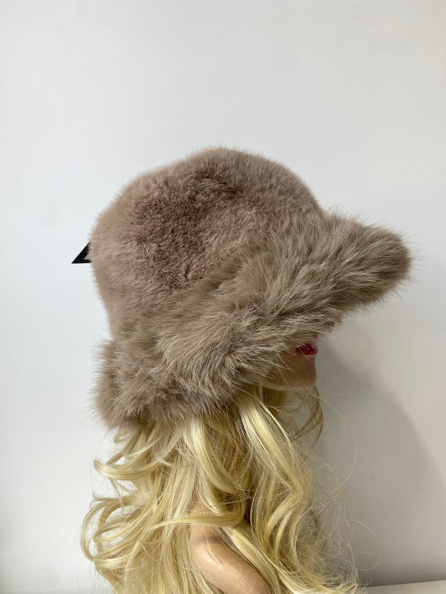 H501 Thickened Plush Faux Fur Fluffy Bucket Hat Camel