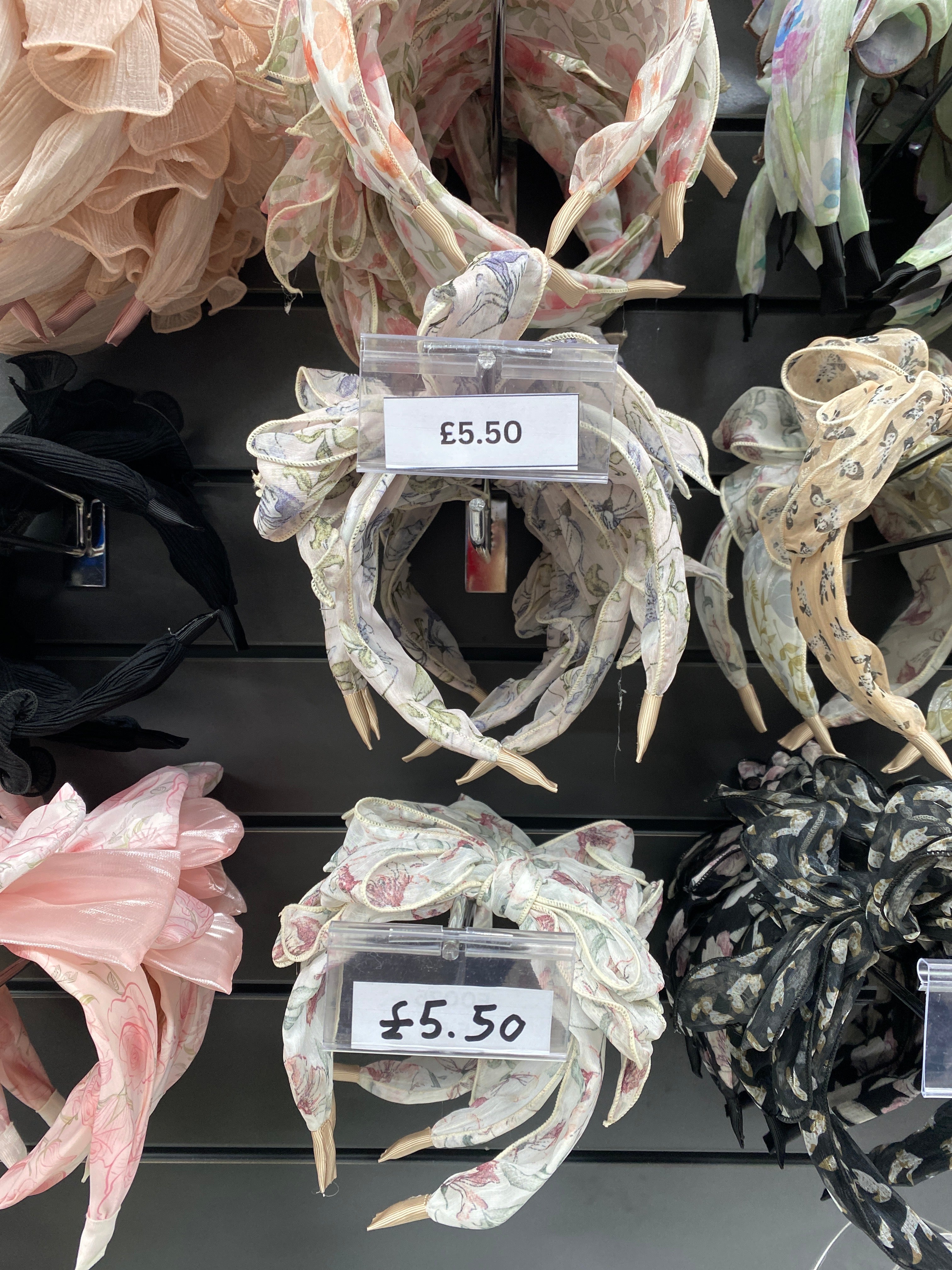 £5.50 Woman Headwear