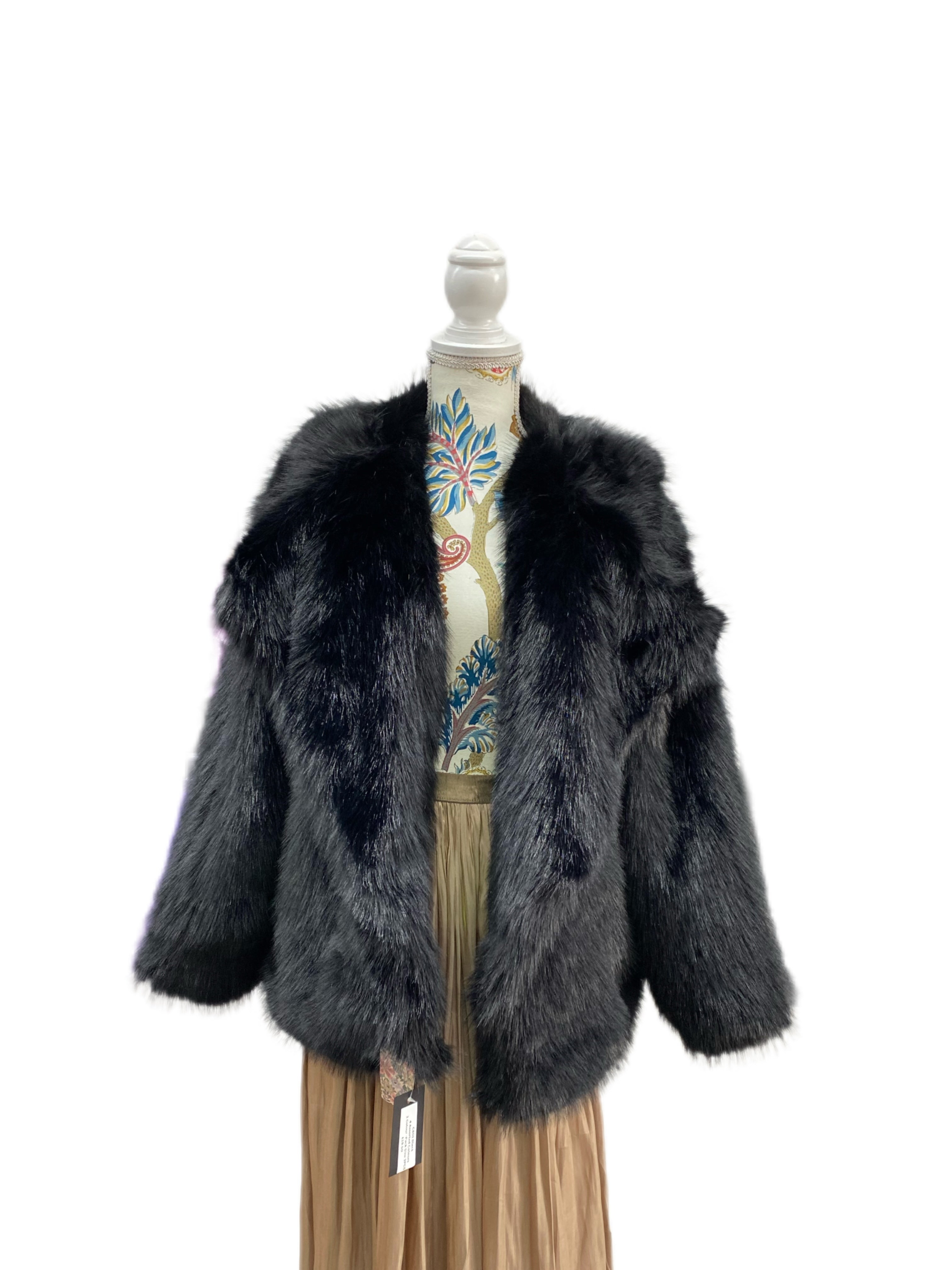 C801 One Size Fluffy Coat