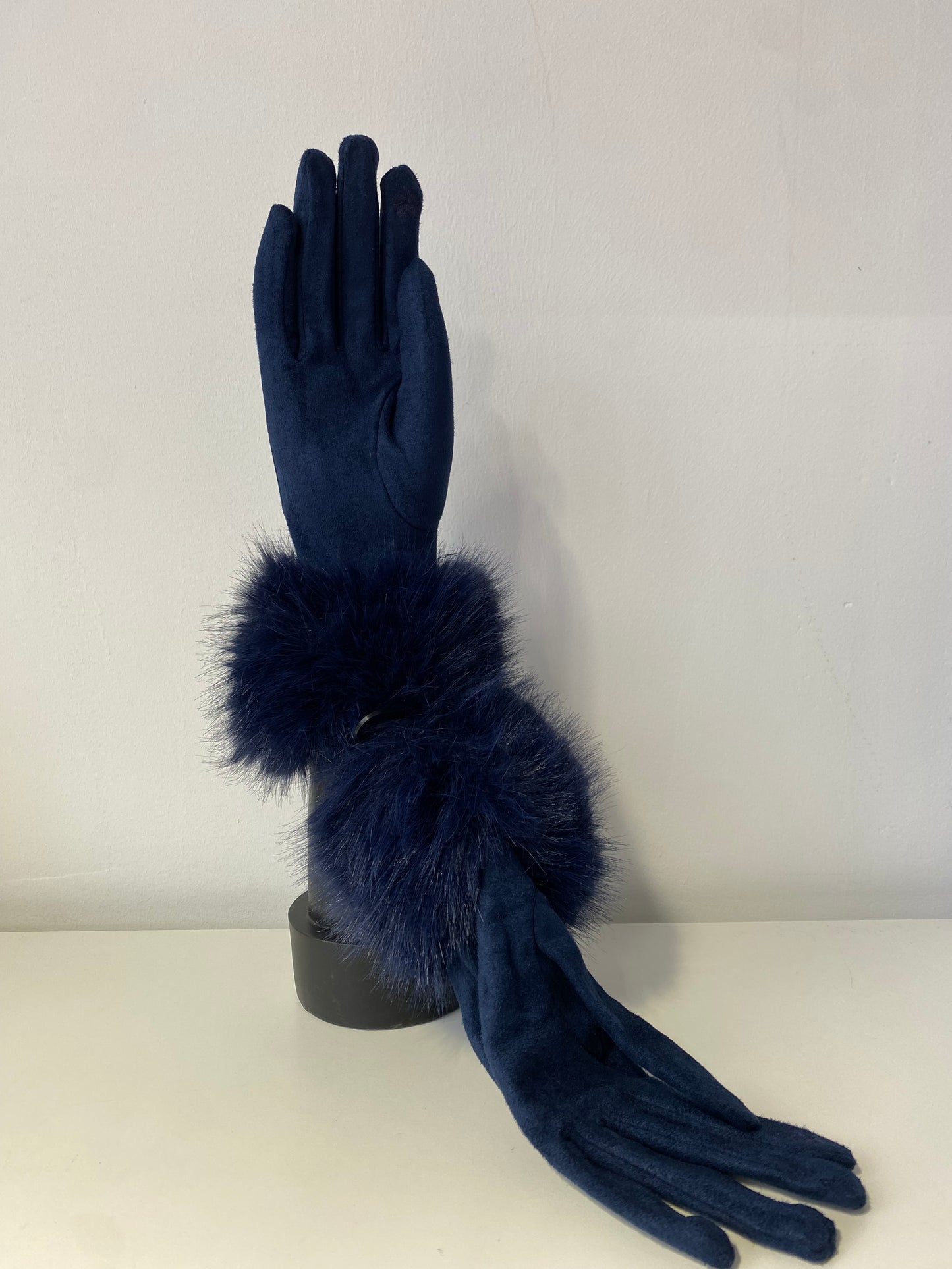 GW006 Woman Faux Fur Gloves Navy