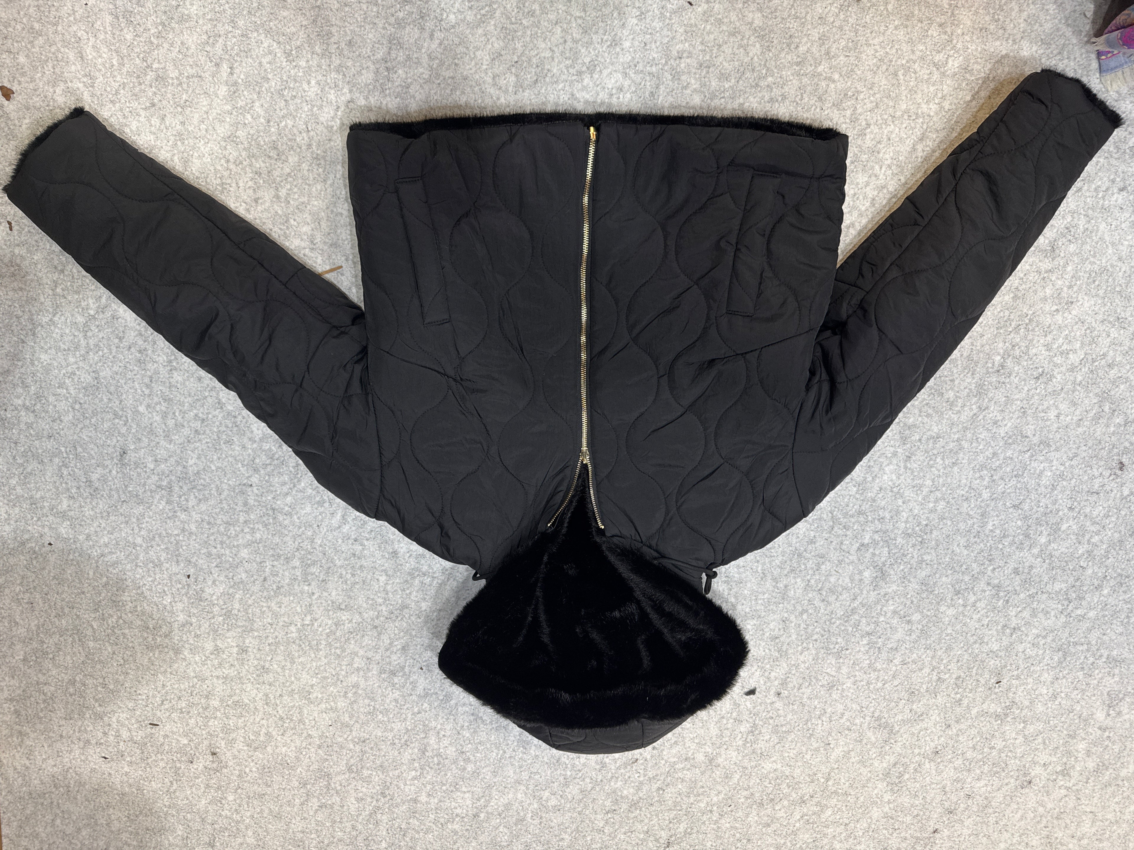 8011301 Black