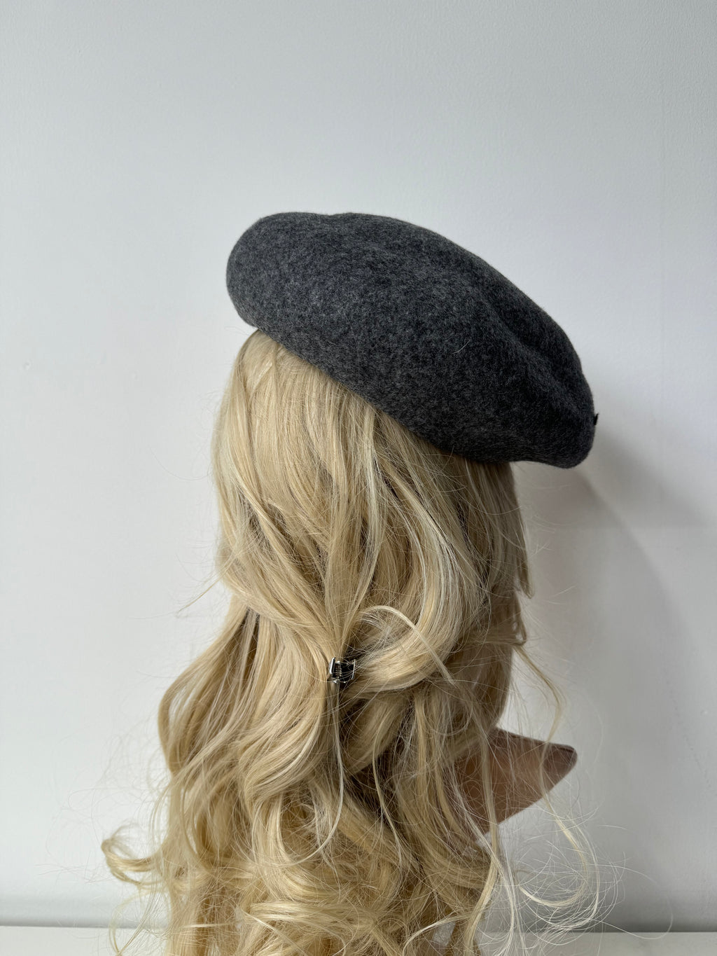 Beret 100% Wool Dark Grey