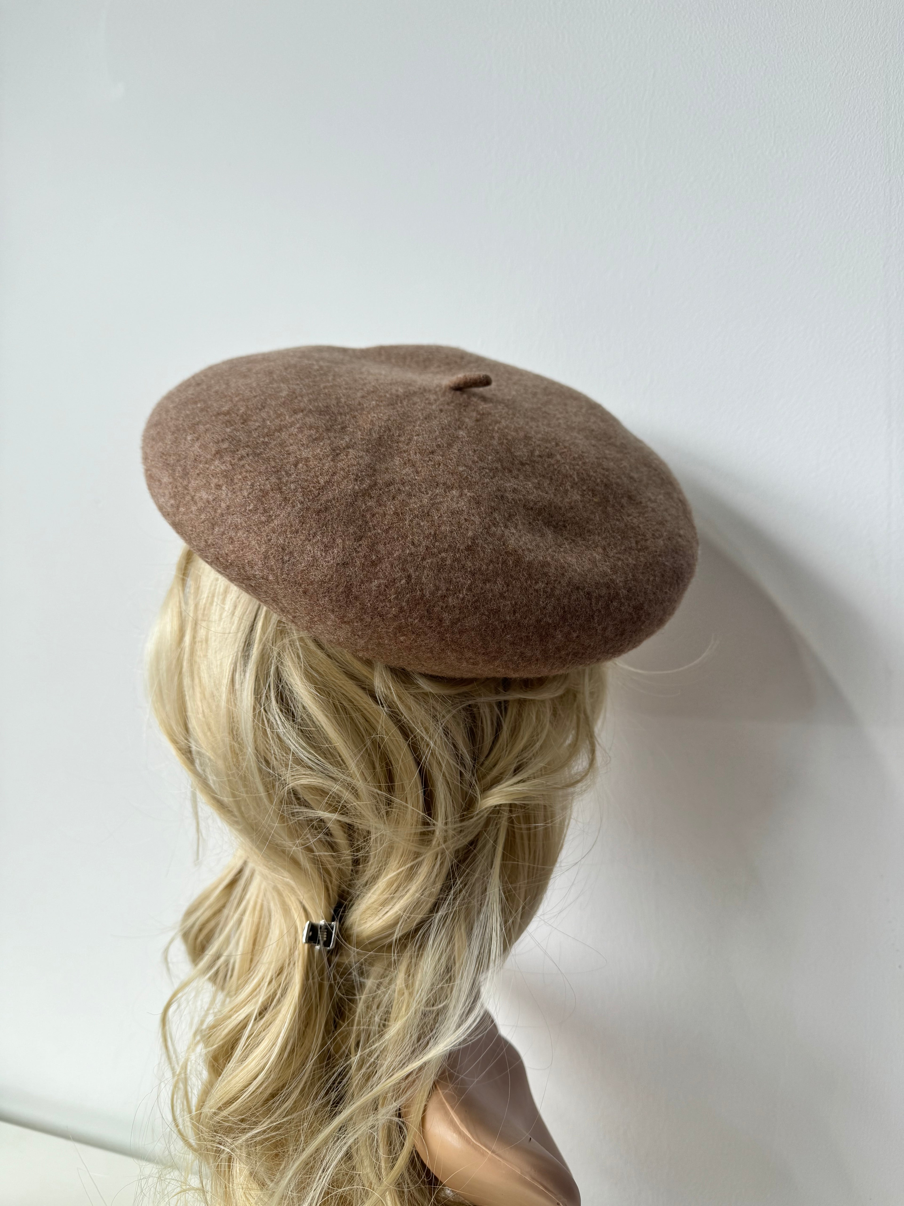 Beret 100% Wool Camel
