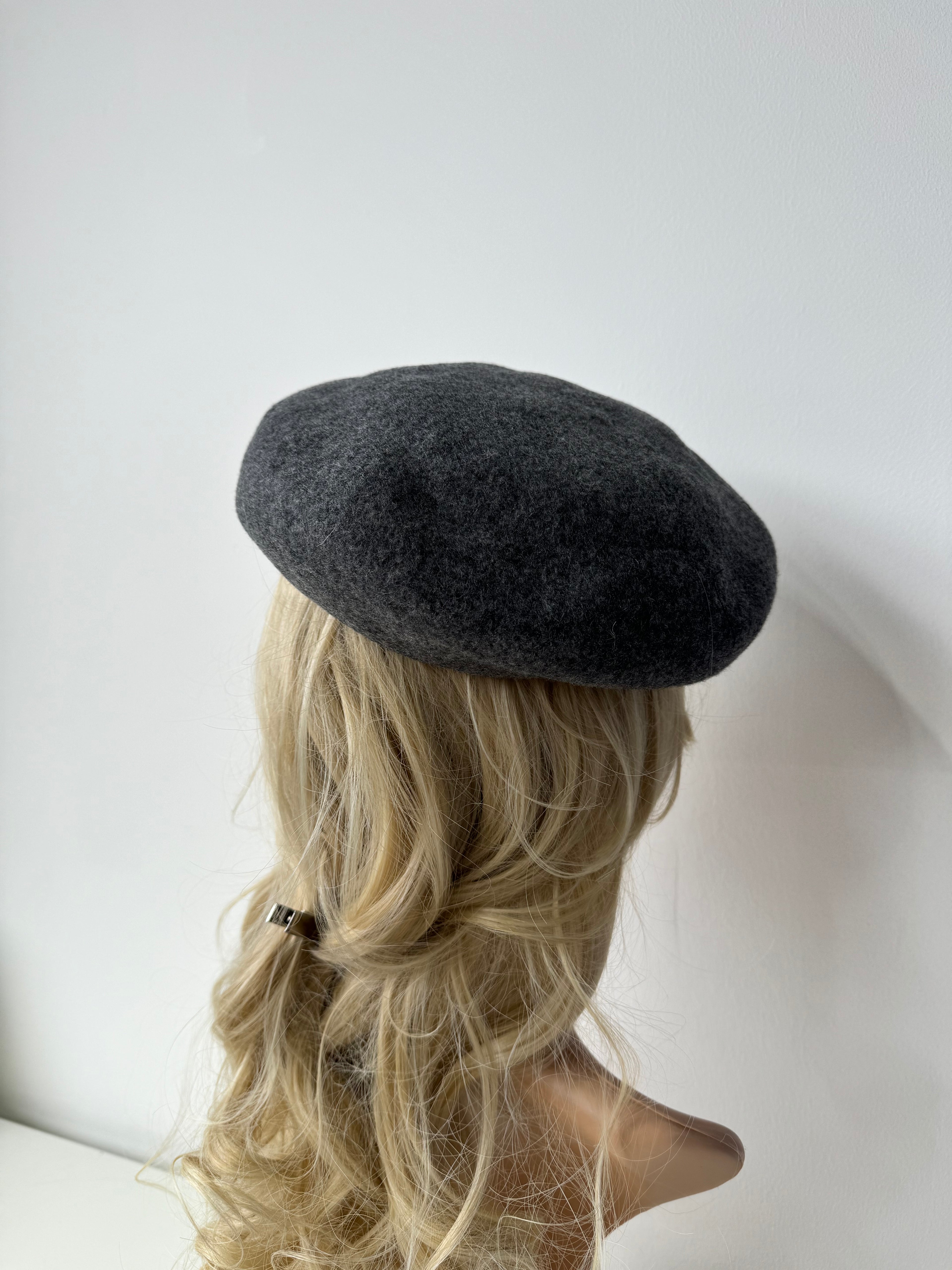 Beret 100% Wool Dark Grey