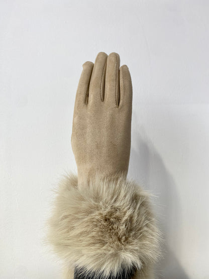 GW006 Woman Faux Fur Gloves Beige