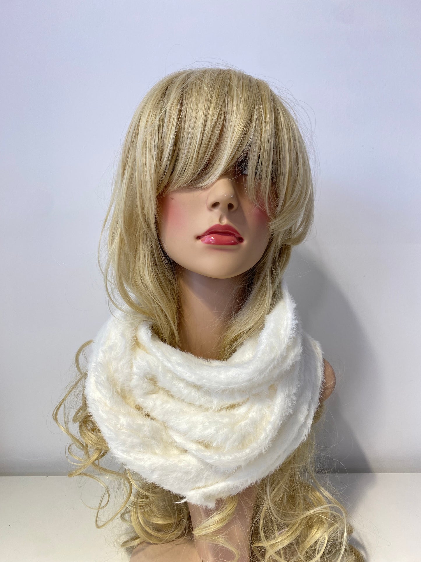 S00223 Blend Snood White