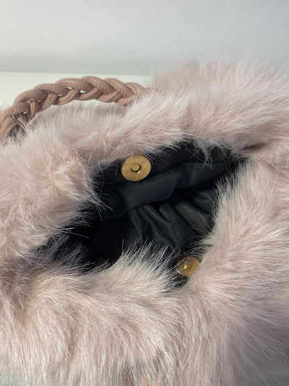 B704 Faux Fur Bag Pink