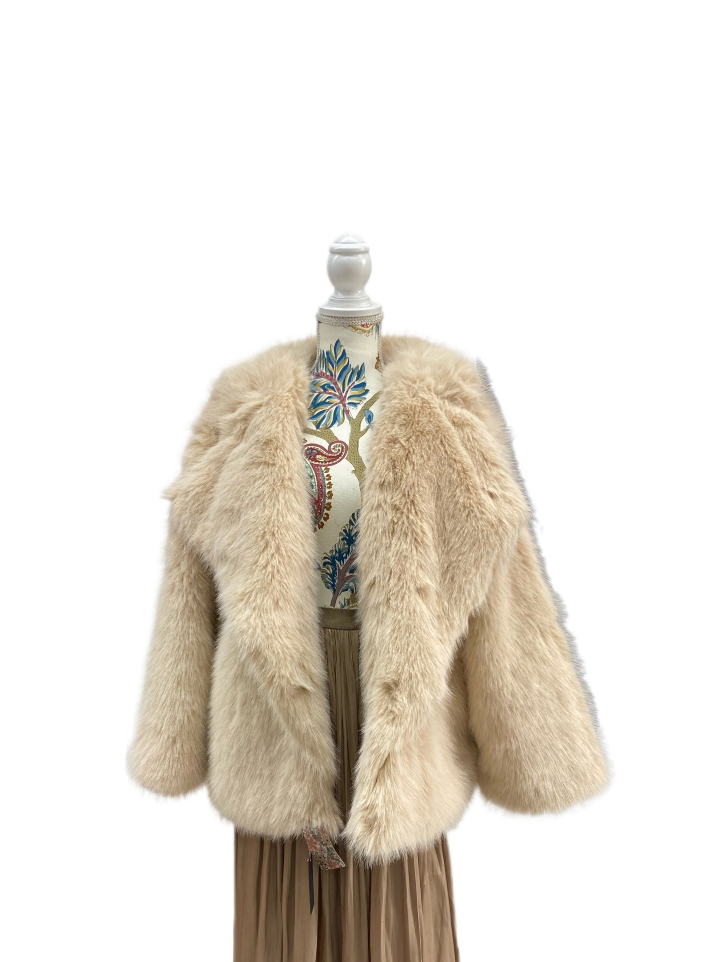 C801 One Size Fluffy Coat Beige