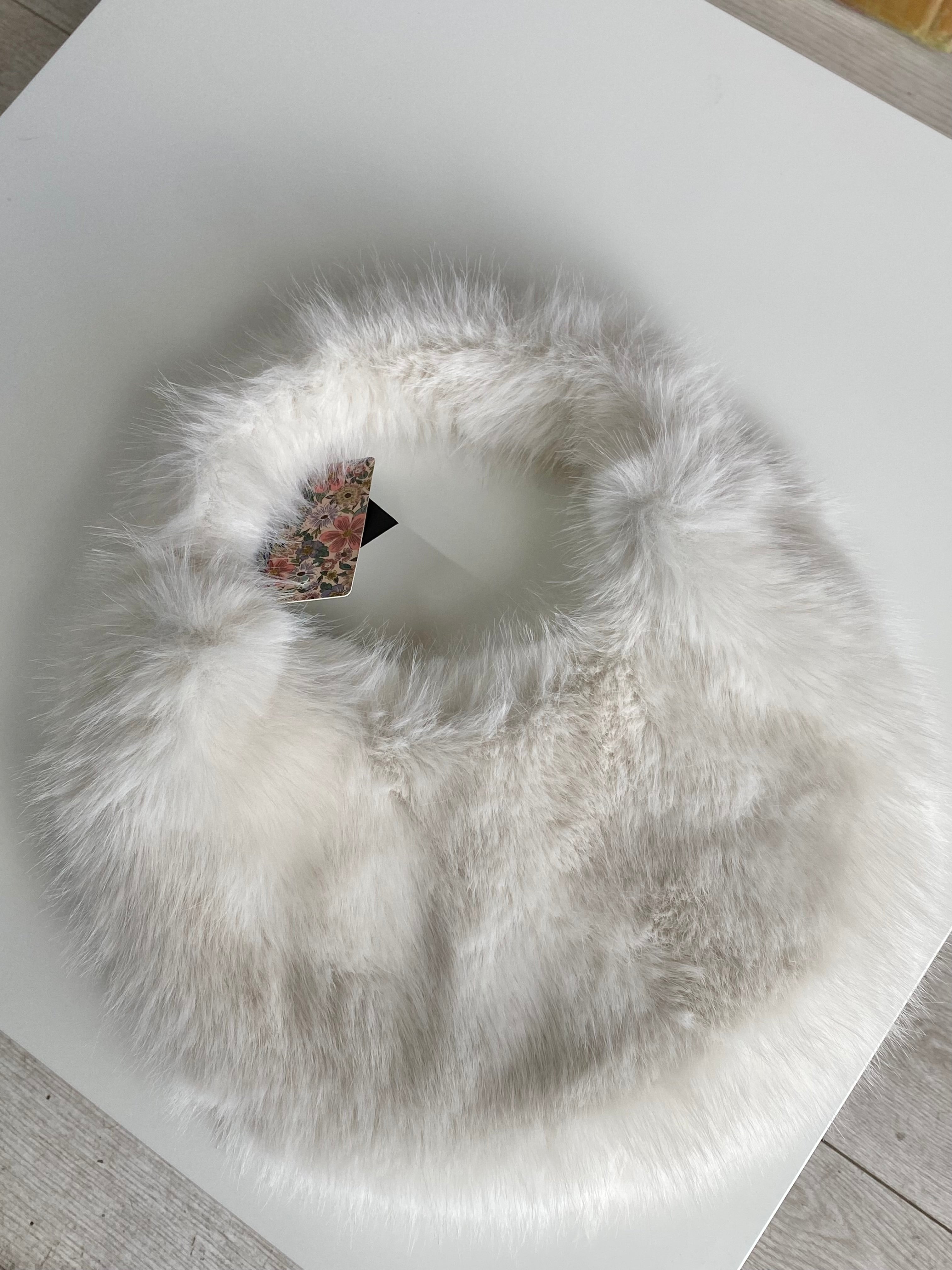 B703 Pieces Faux Fur Shoulder Bag