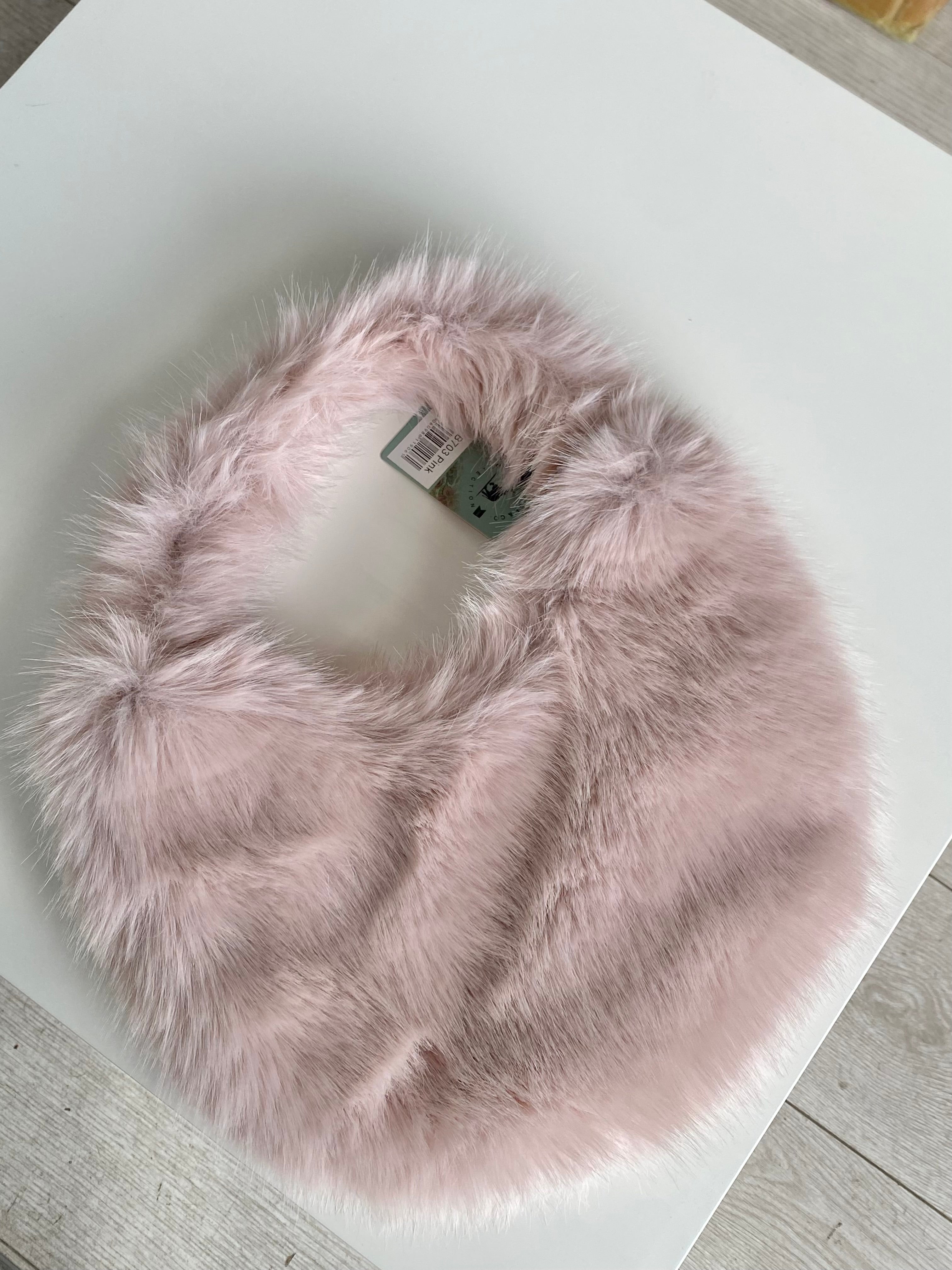 B703 Pieces Faux Fur Shoulder Bag