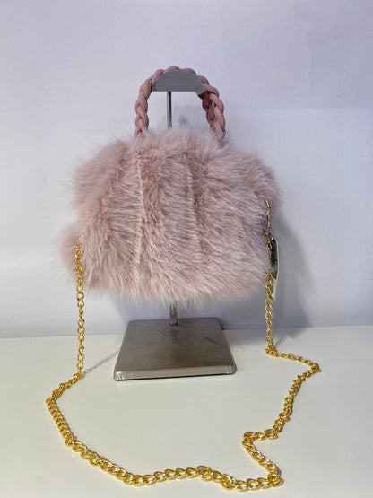 B704 Faux Fur Bag Pink