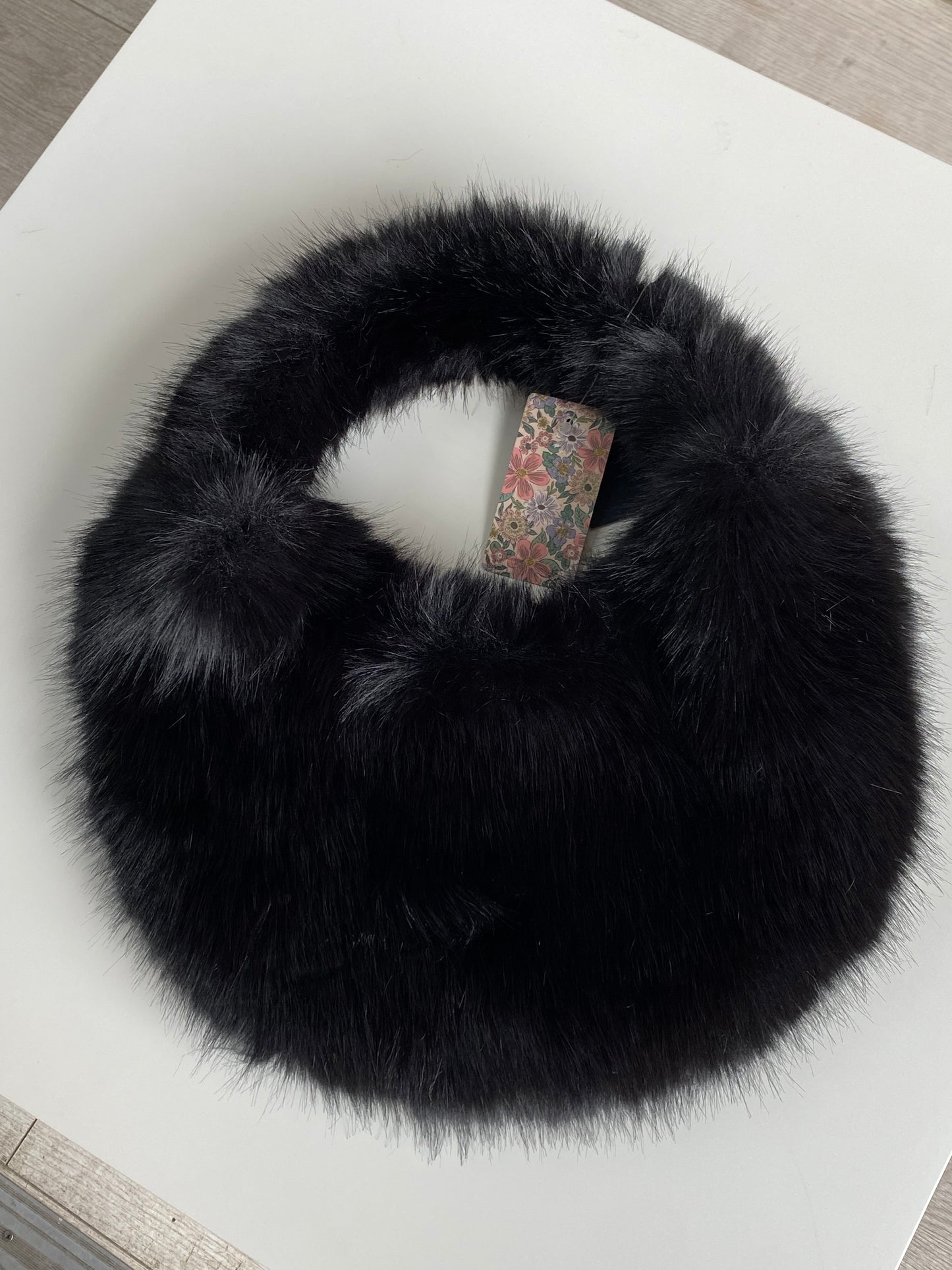 B703 Pieces Faux Fur Shoulder Bag Black