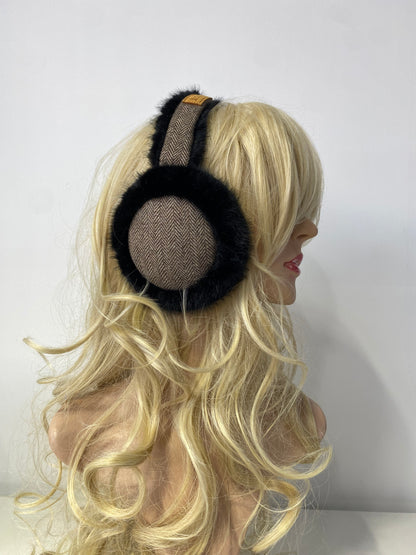 AE035 Foldable Checker Earmuffs Brown Herringbone