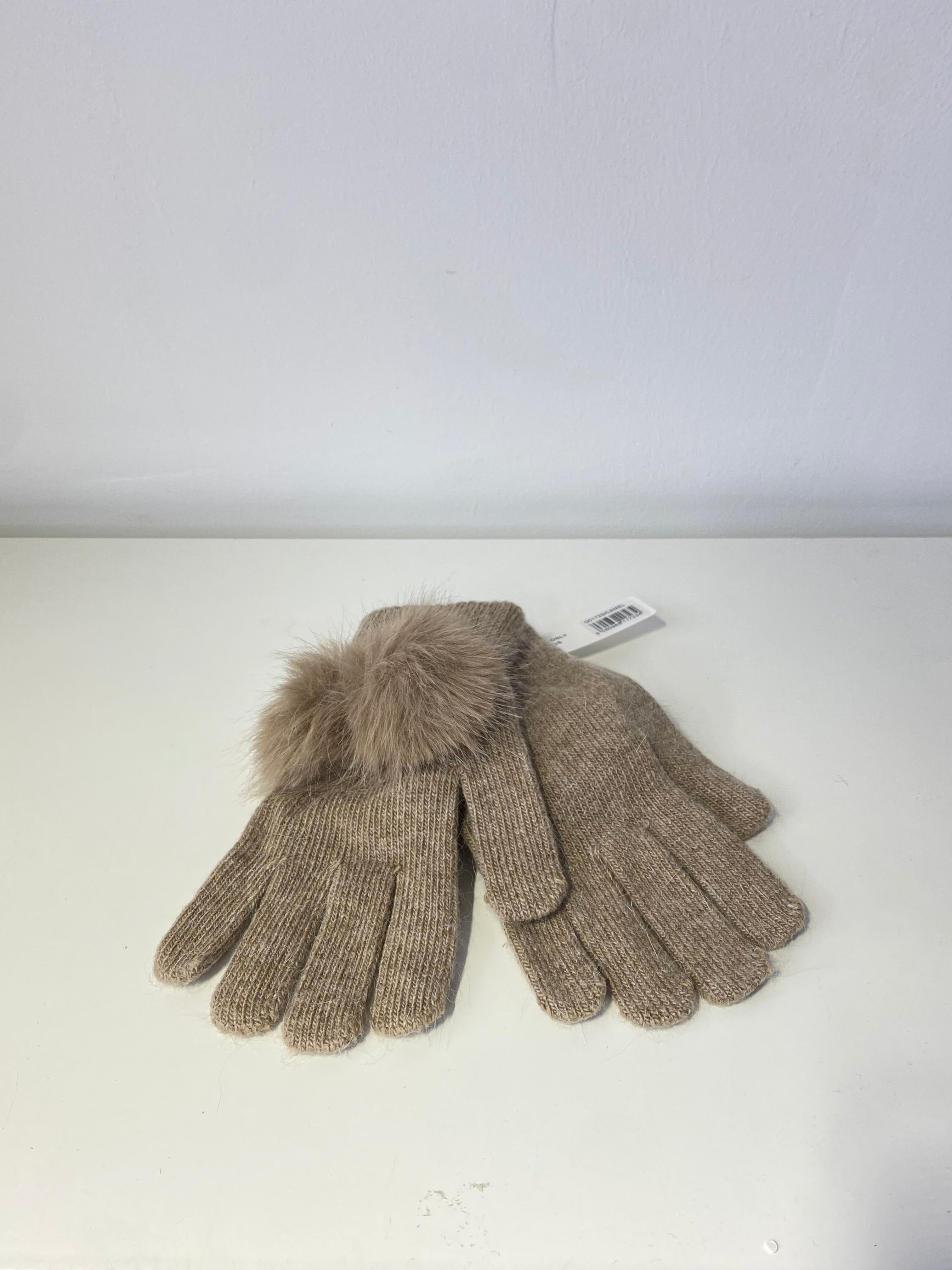 G01723 Gloves