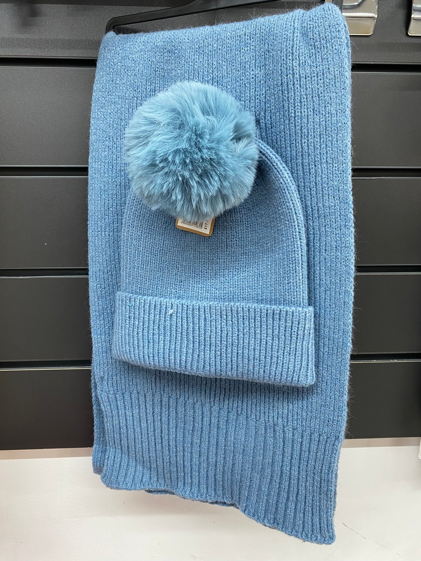 Plain Soft Beanie & Scarf Set Blue