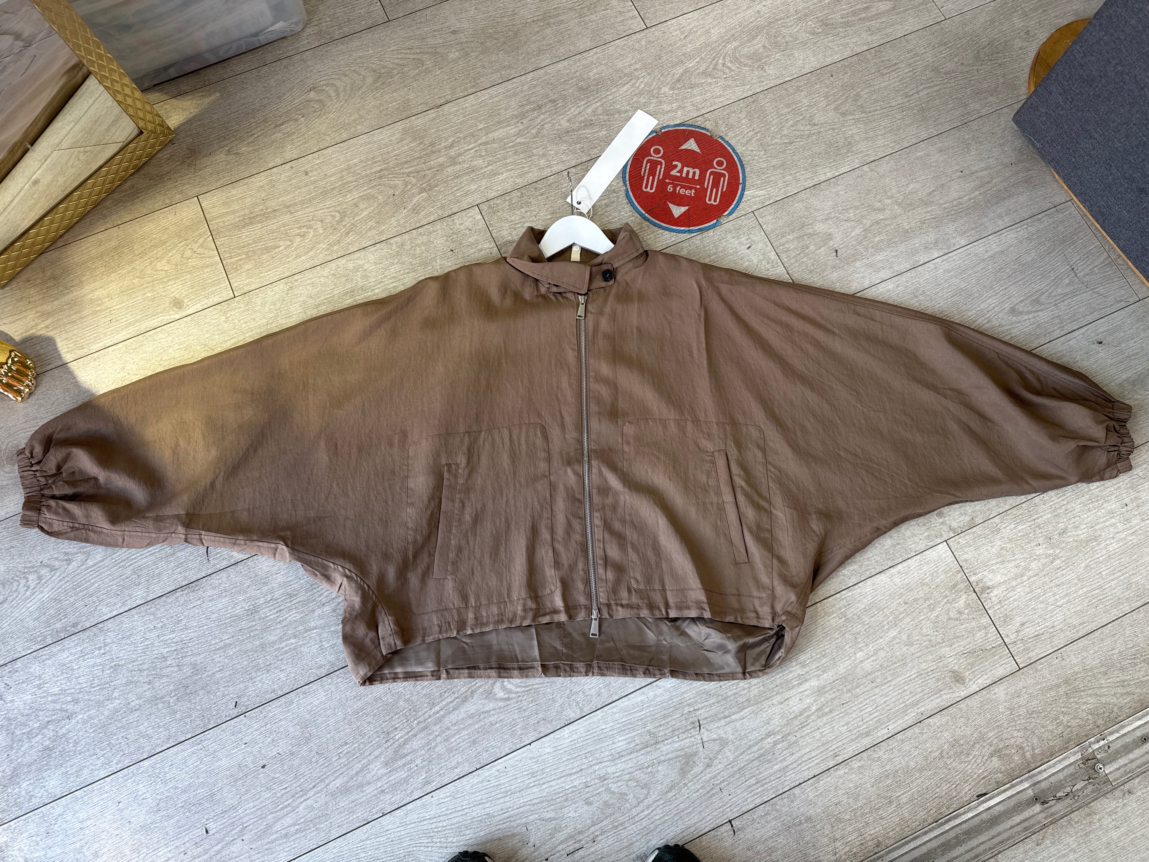 8011721 Taupe