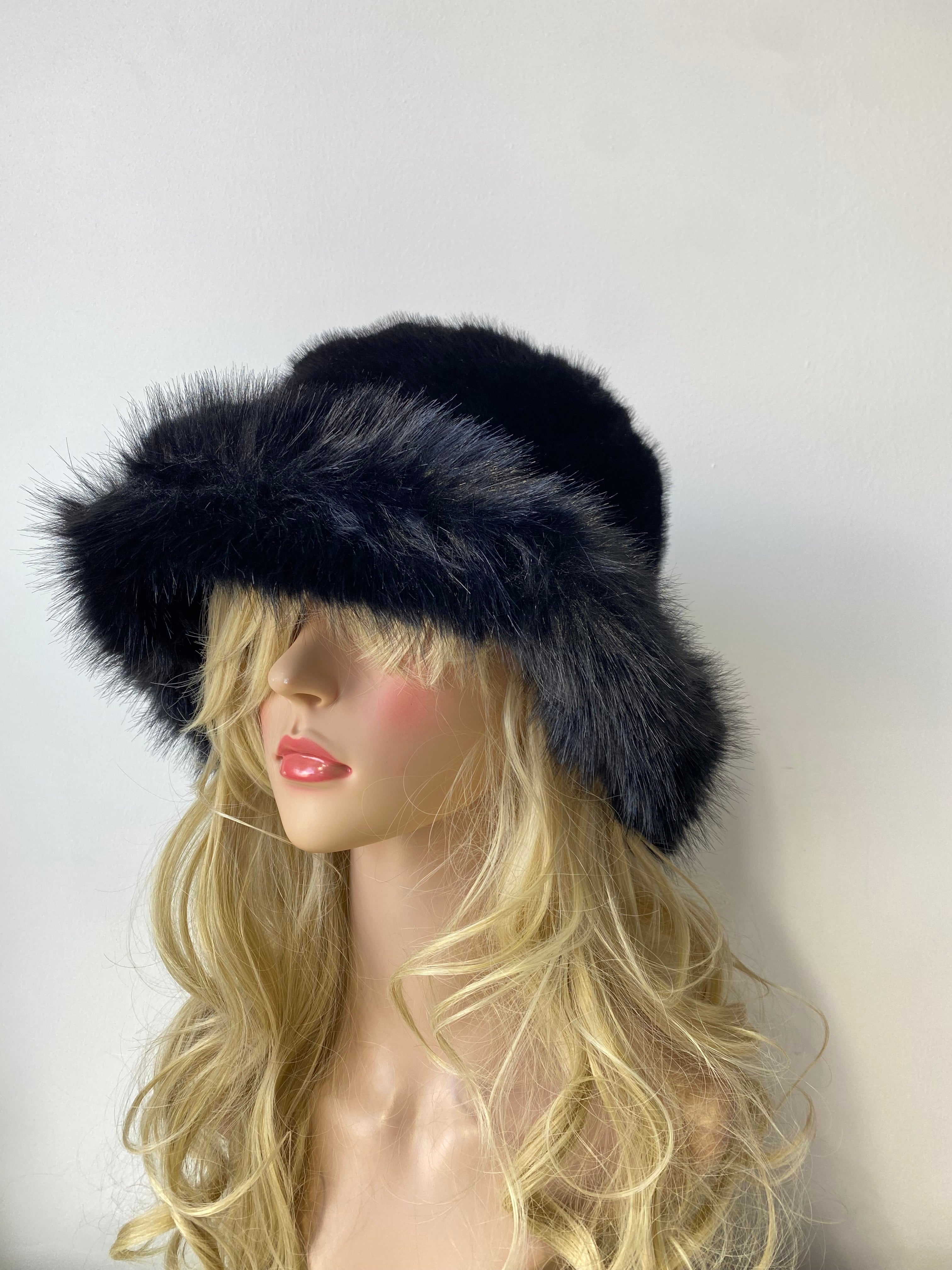 H501 Thickened Plush Faux Fur Fluffy Bucket Hat Black Color s Wholesale