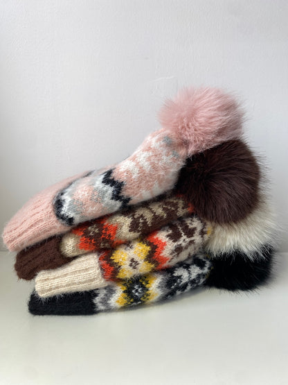 H407 Pom-Pom Patterned Fleece-Lined Beanie Beige