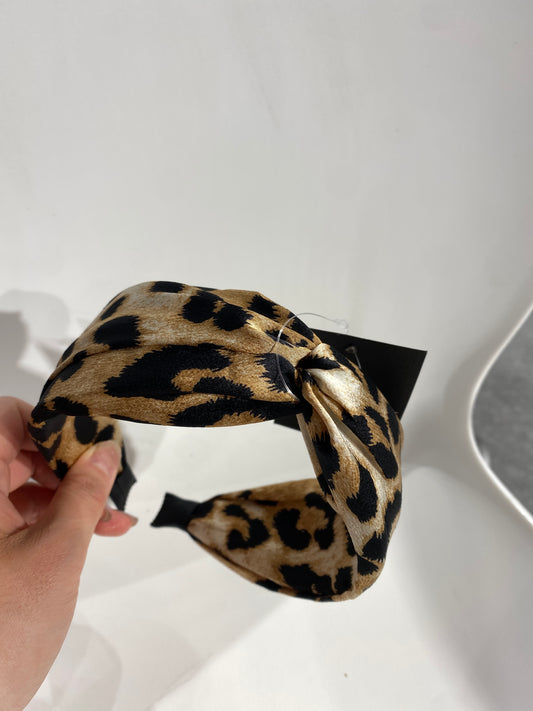 AC004 C Leopard Headband