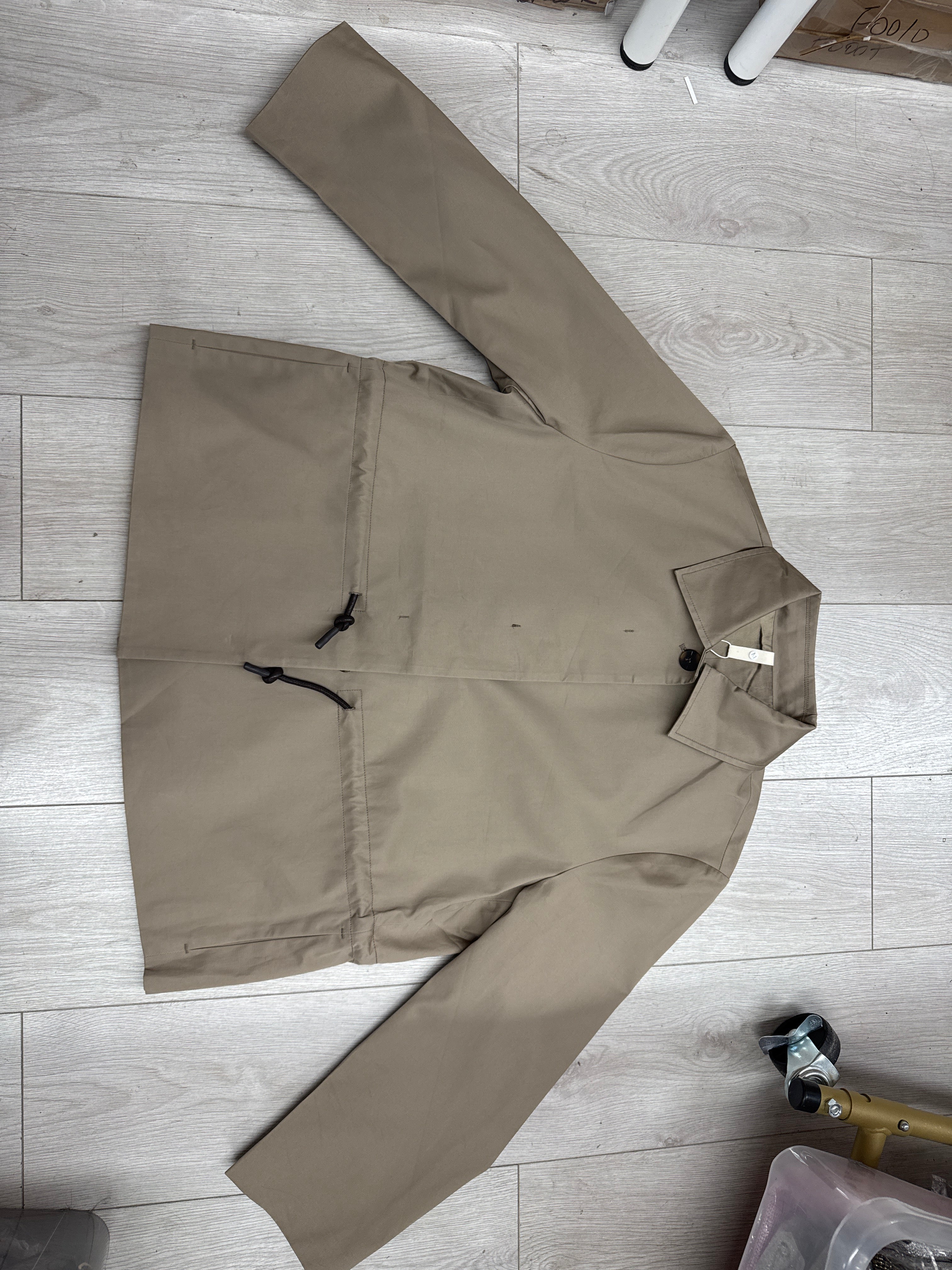 8012621 Taupe