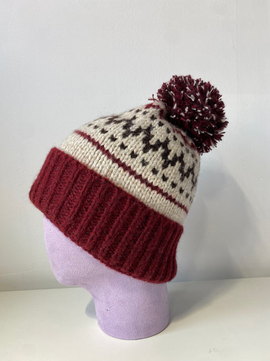 H402 Pom Knitted Pattern 10% Wool Beanie Burgundy