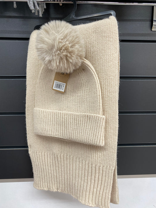 Plain Soft Beanie & Scarf Set Nude