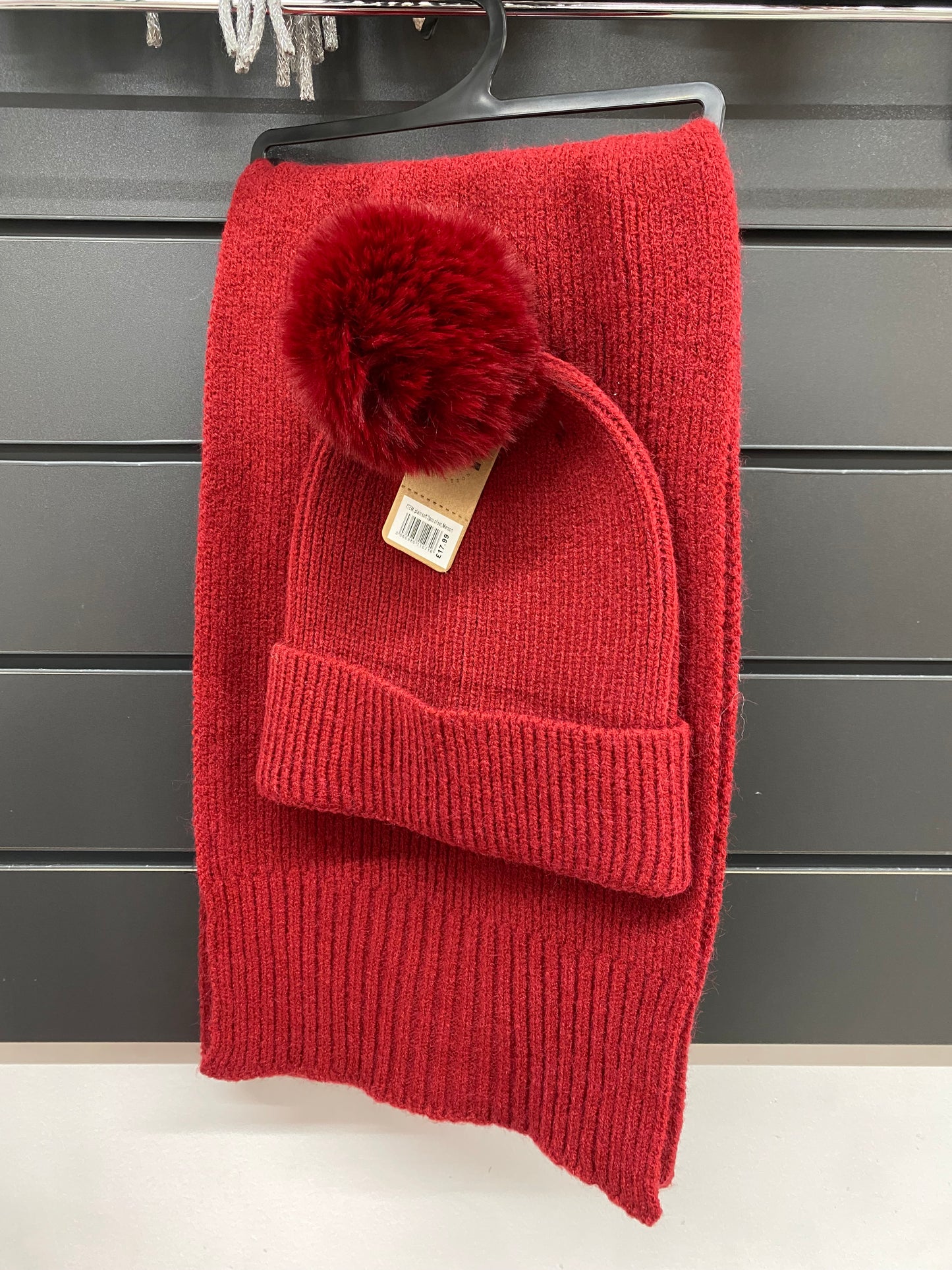 Plain Soft Beanie & Scarf Set Red