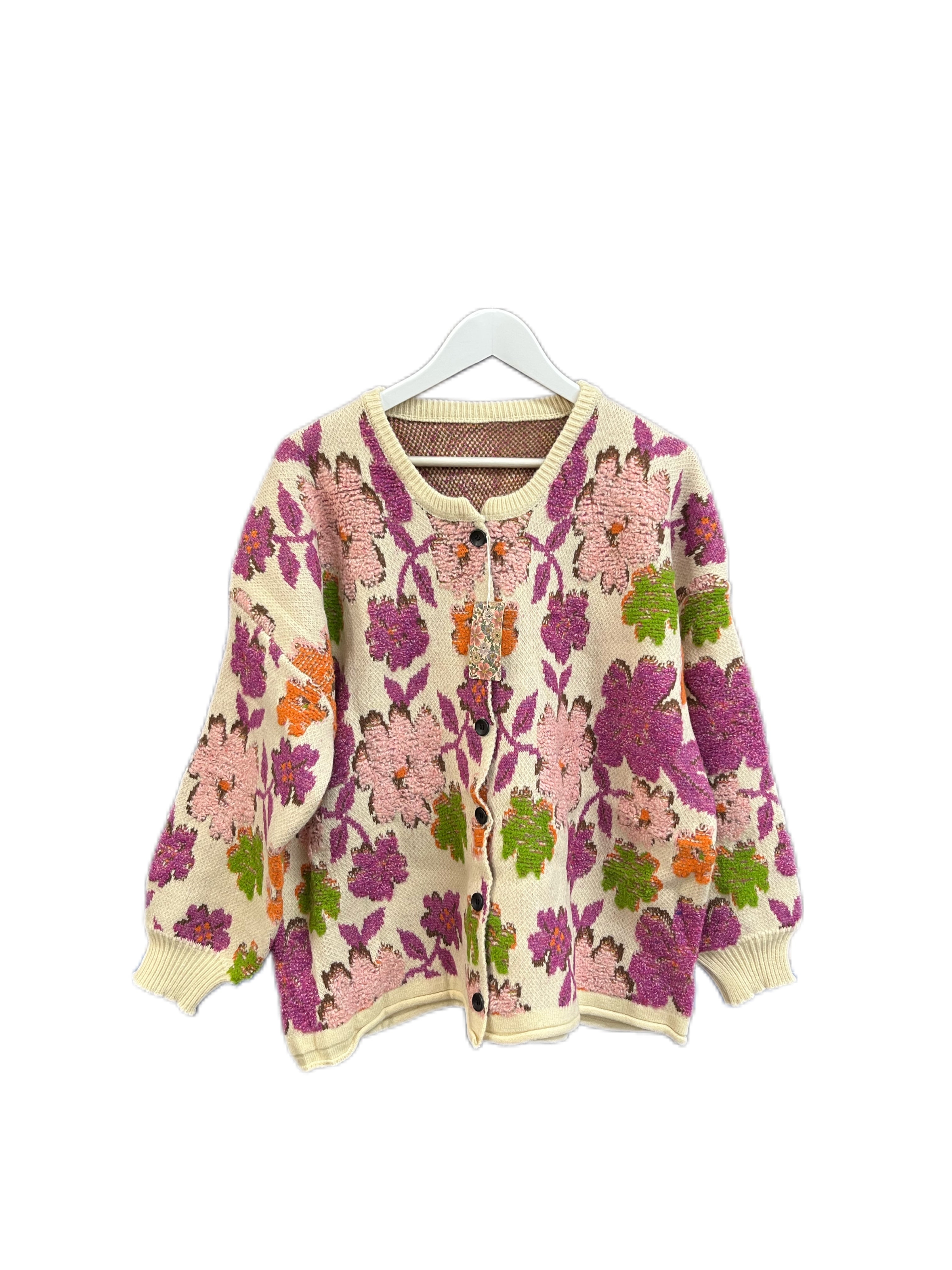 Cg0031 Beige Purple Flowers