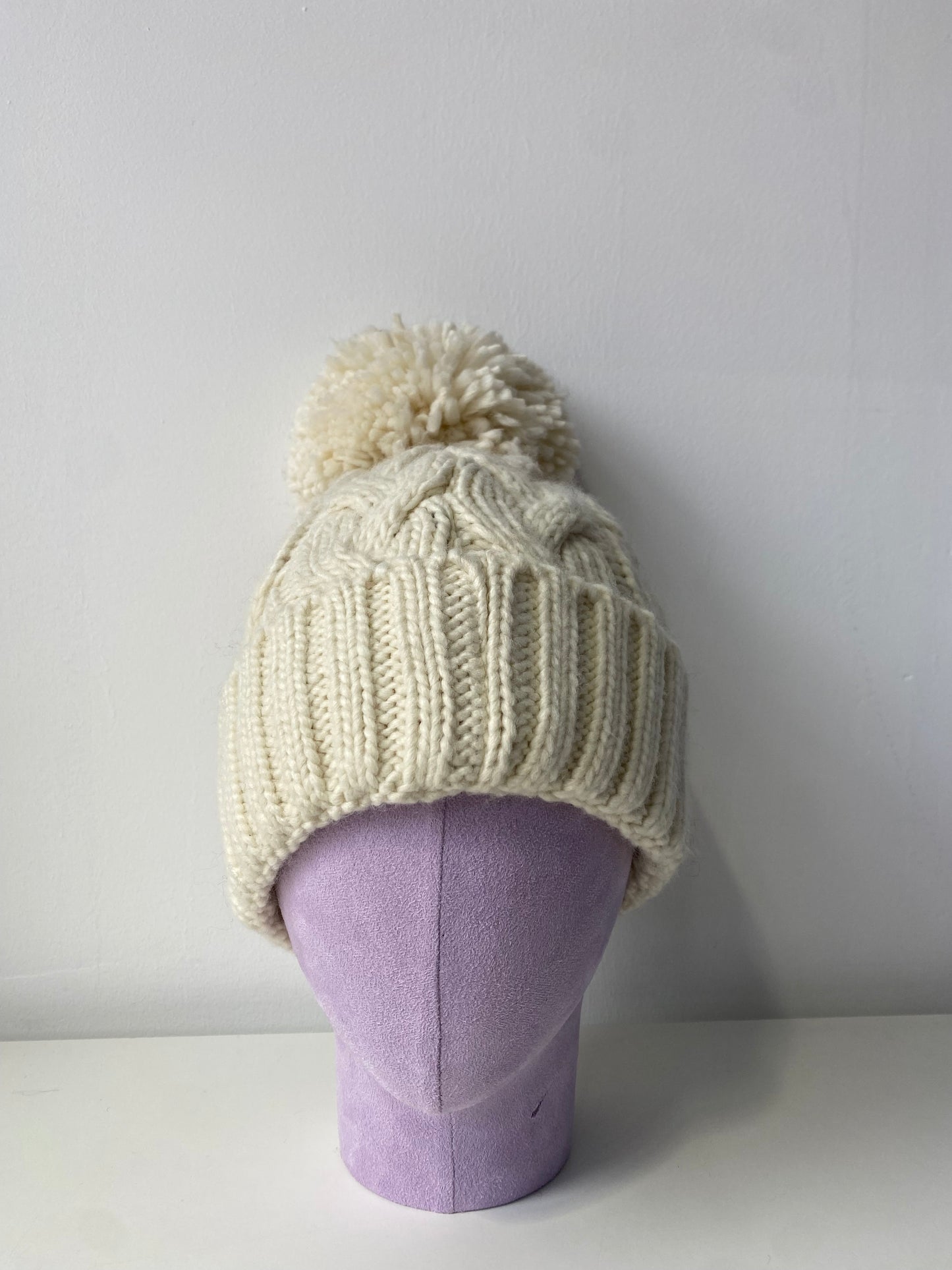 H409 Textured Knit Beanie with Pom-Pom Cream