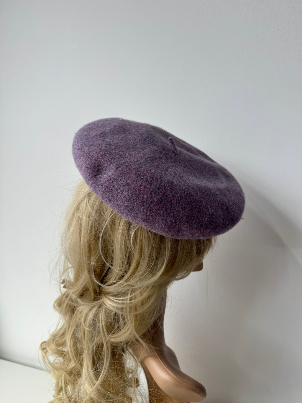 Beret 100% Wool Lilac