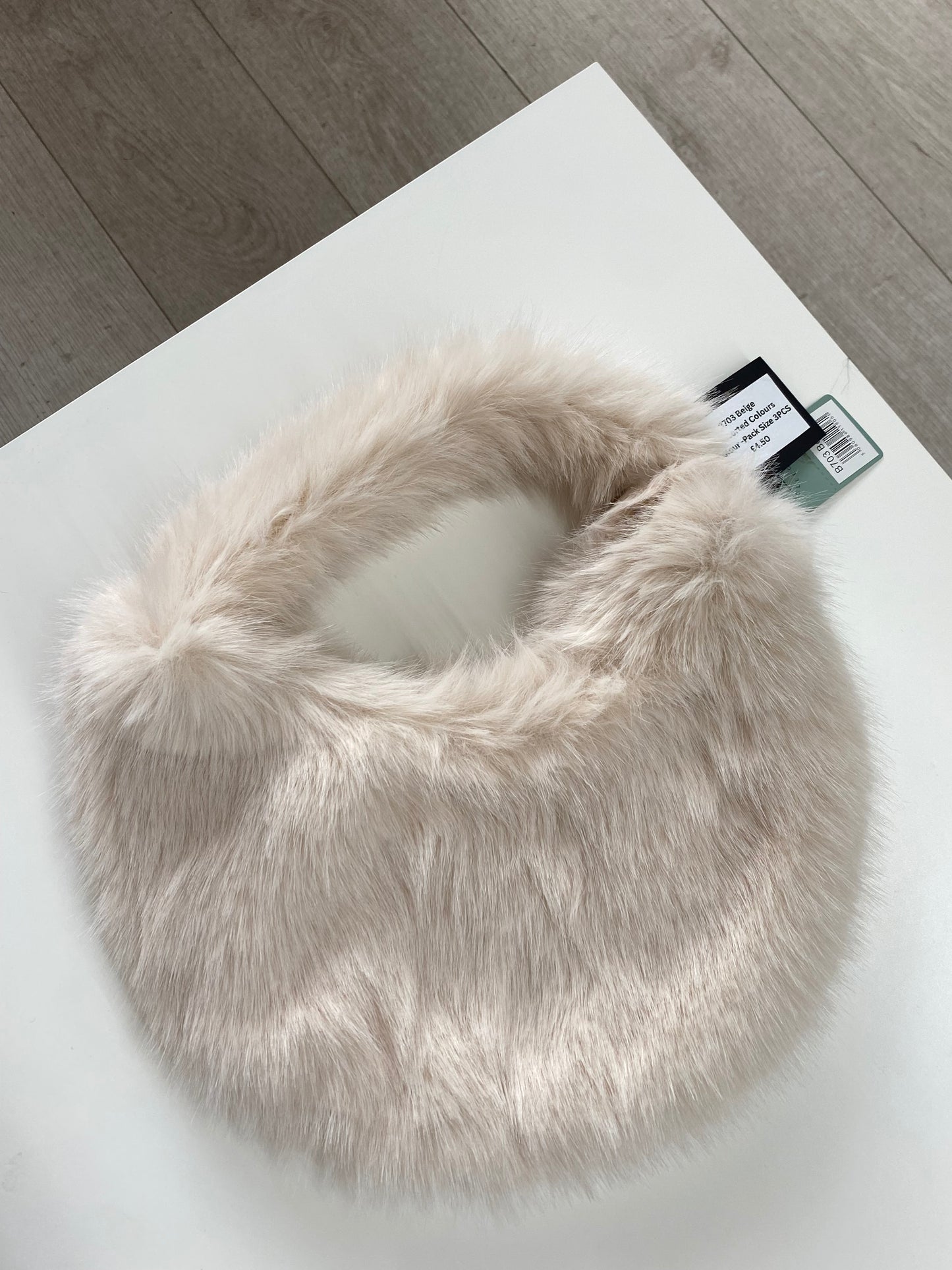 B703 Pieces Faux Fur Shoulder Bag Beige