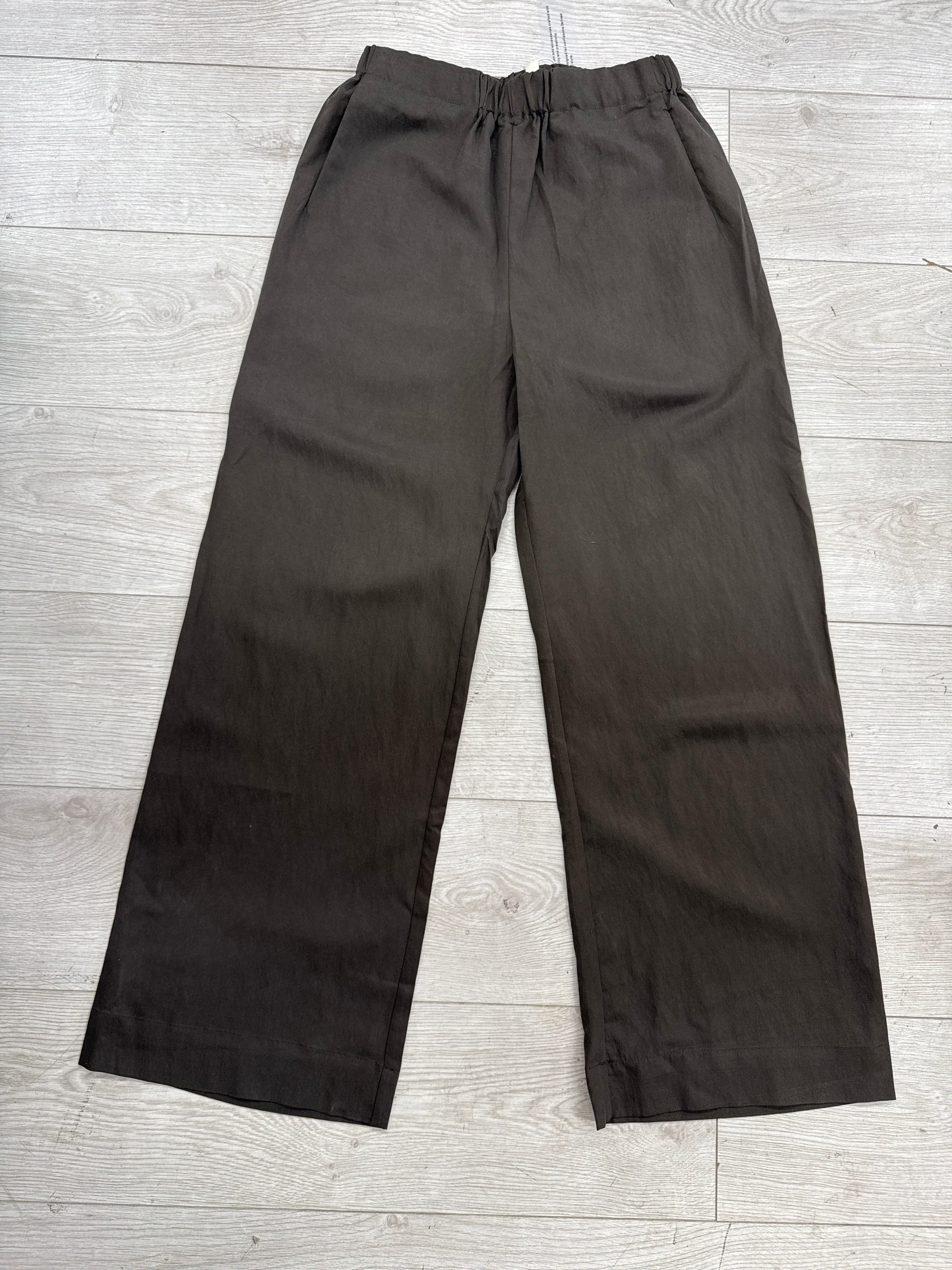 8100317 Khaki