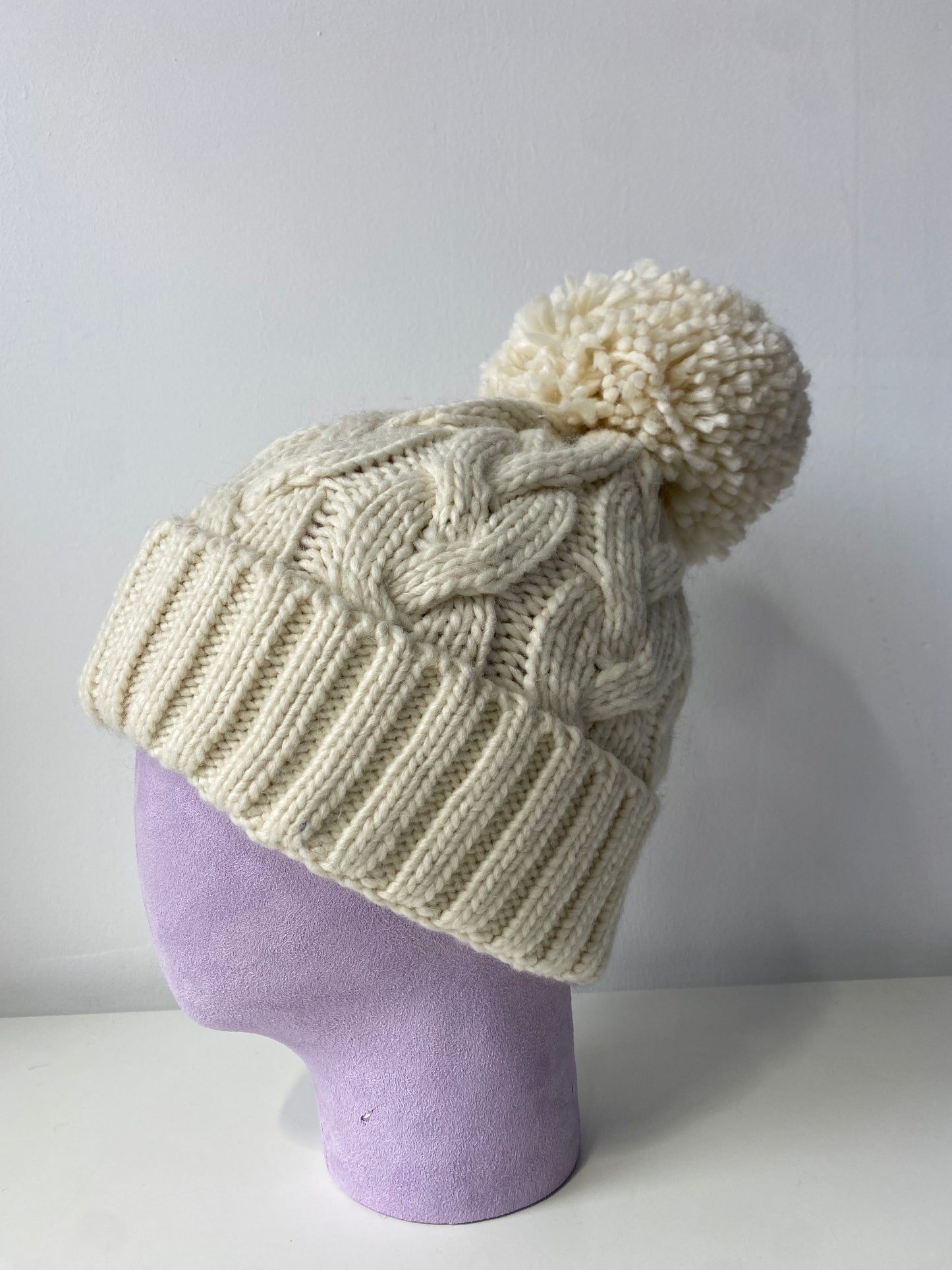 H409 Textured Knit Beanie with Pom-Pom Cream