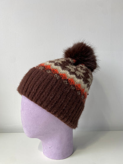 H407 Pom-Pom Patterned Fleece-Lined Beanie Brown