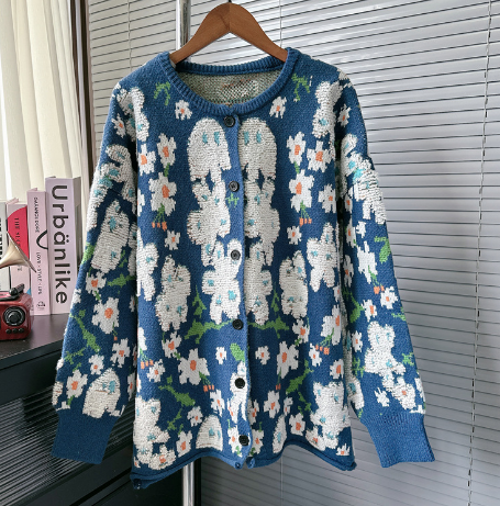 Cg0027 Navy White Flowers