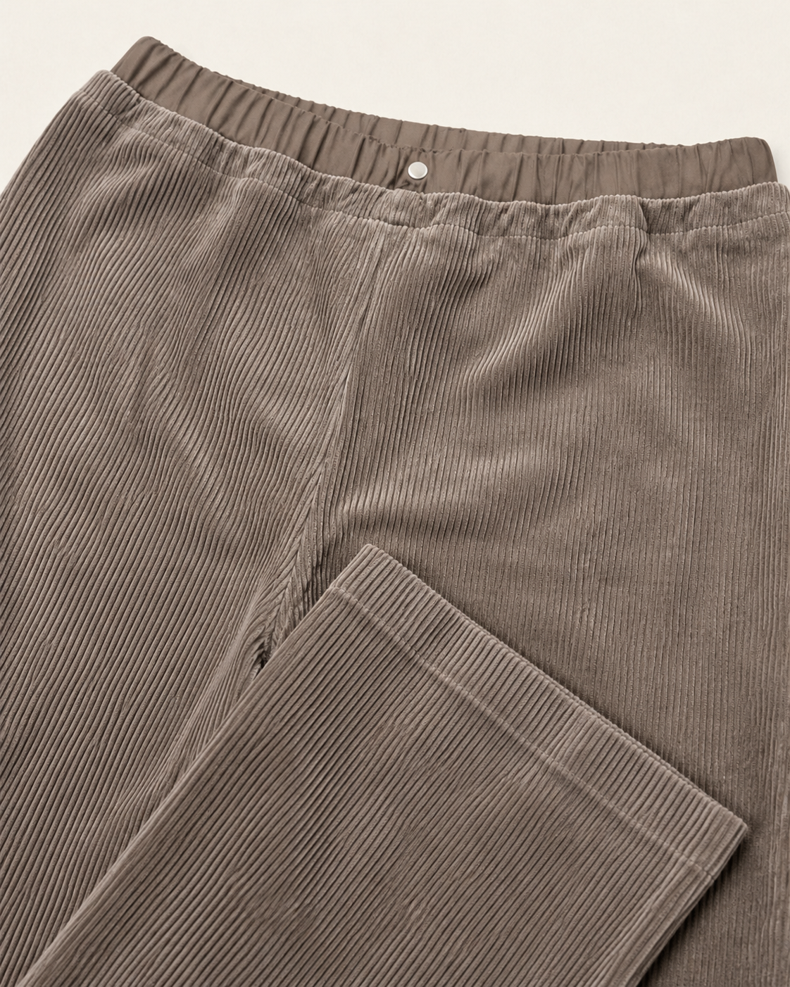 8100121 Taupe