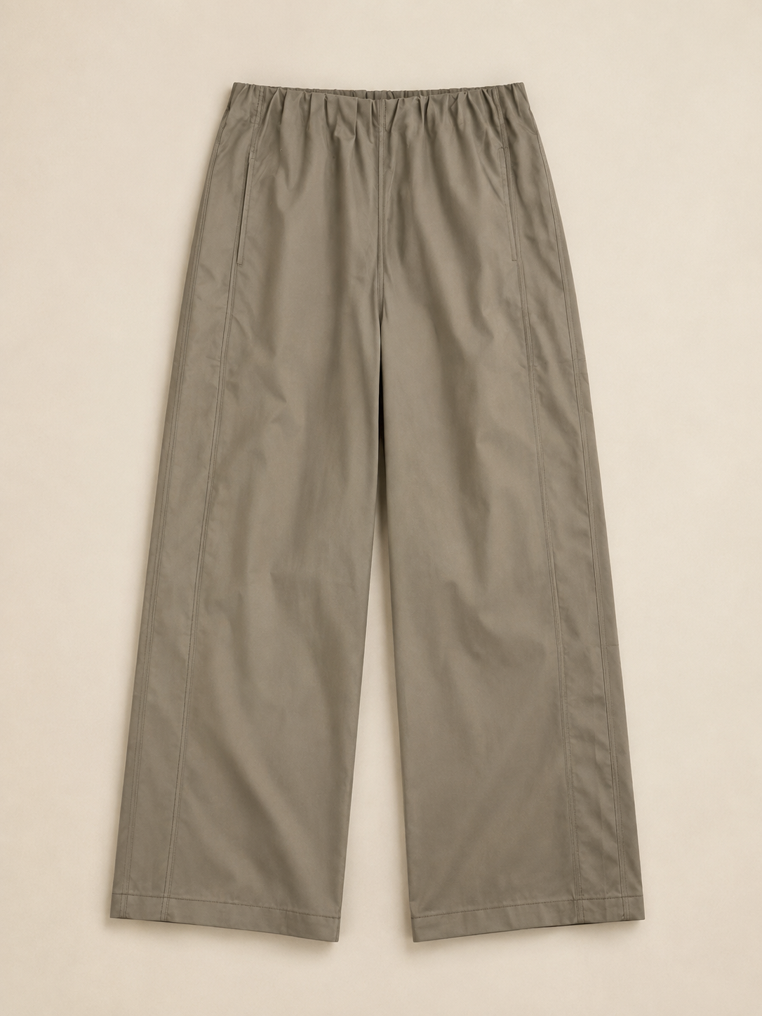8100421 Taupe