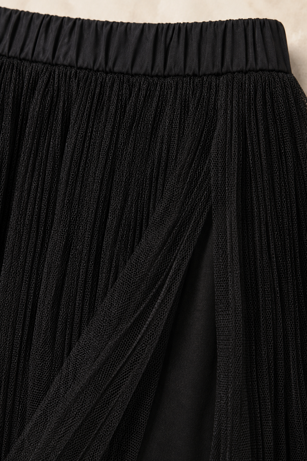 SK005 Black