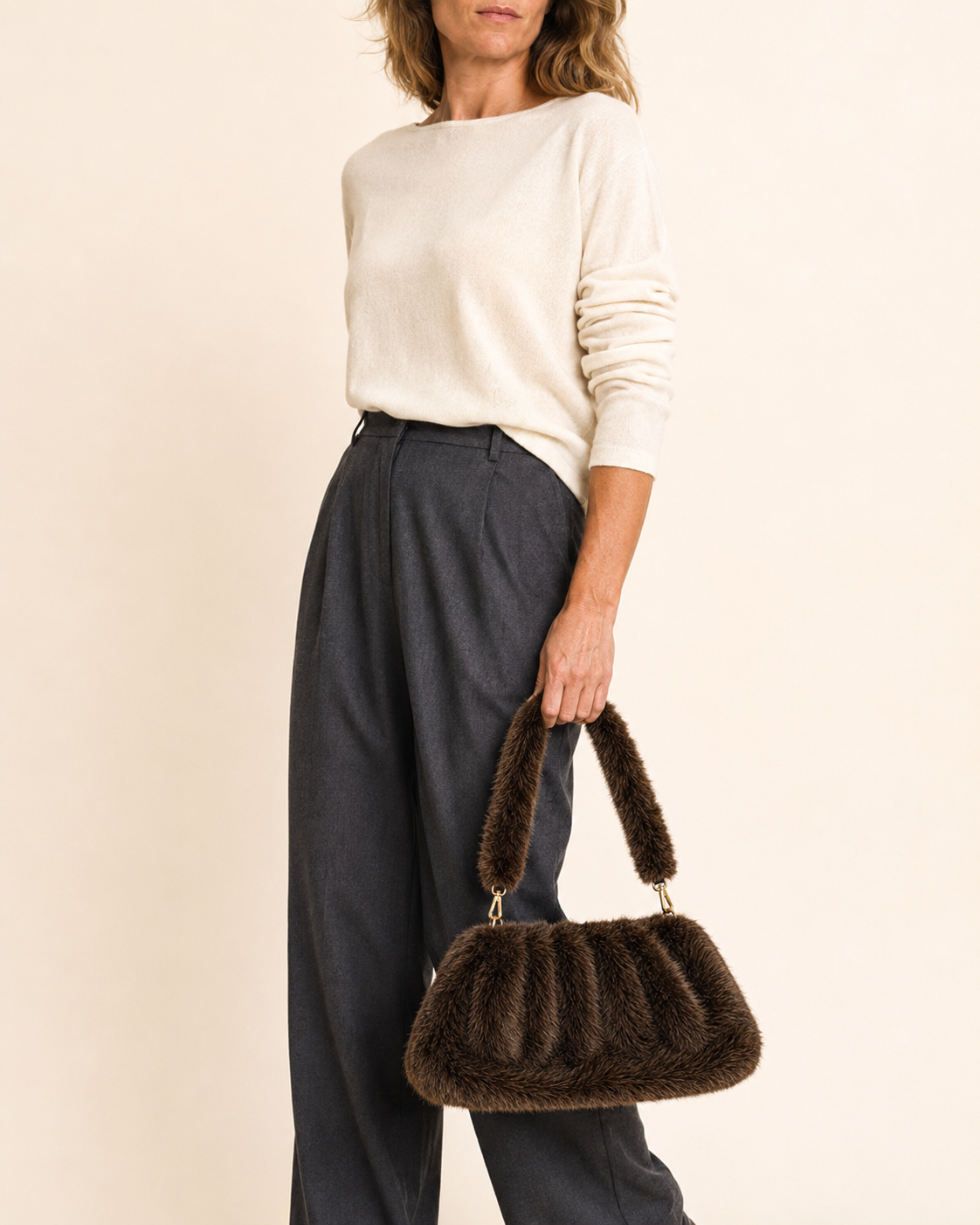 7010423 Medium Brown