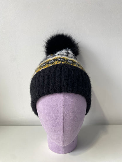 H407 Pom-Pom Patterned Fleece-Lined Beanie Black