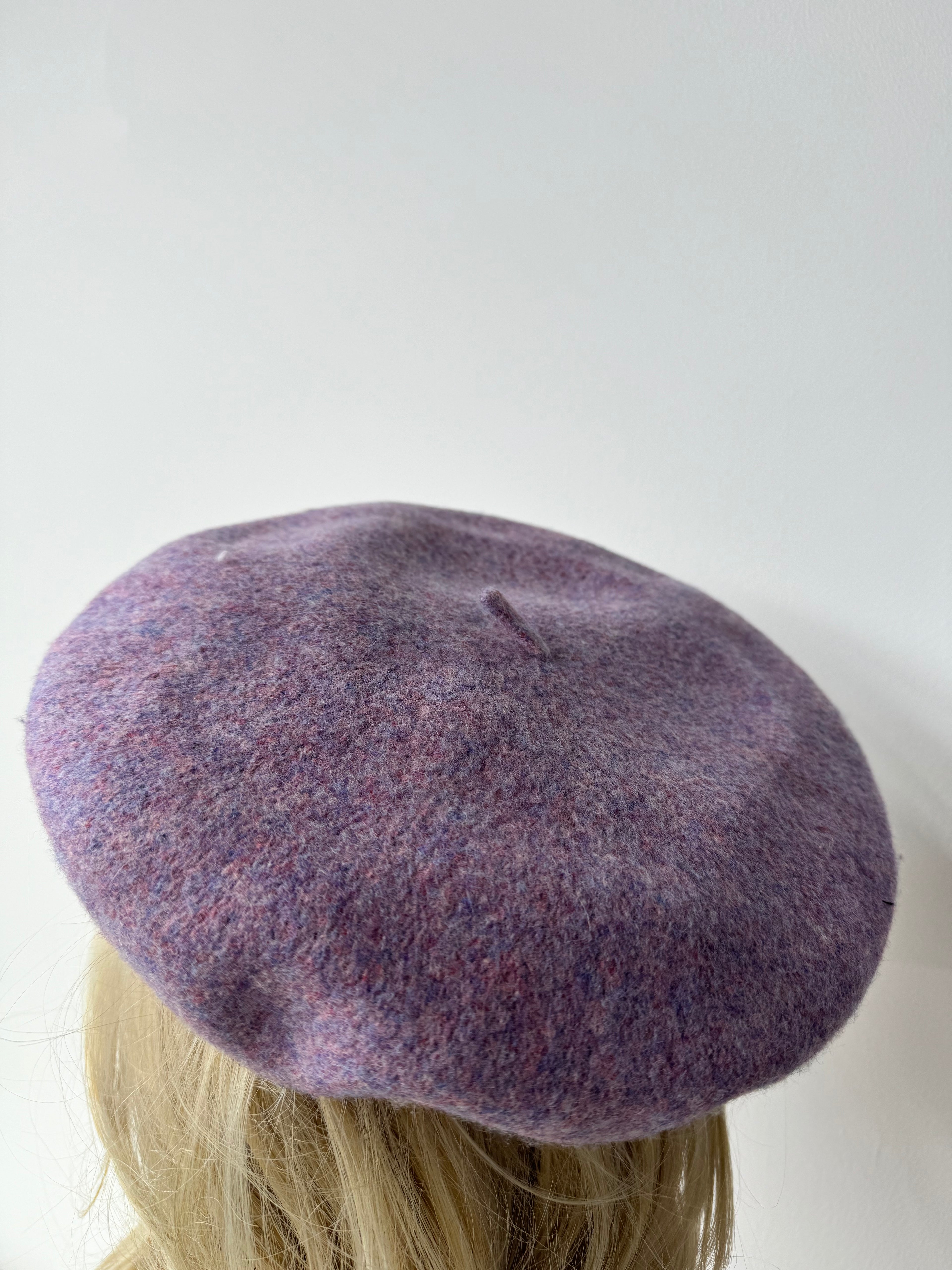 Beret 100% Wool Lilac