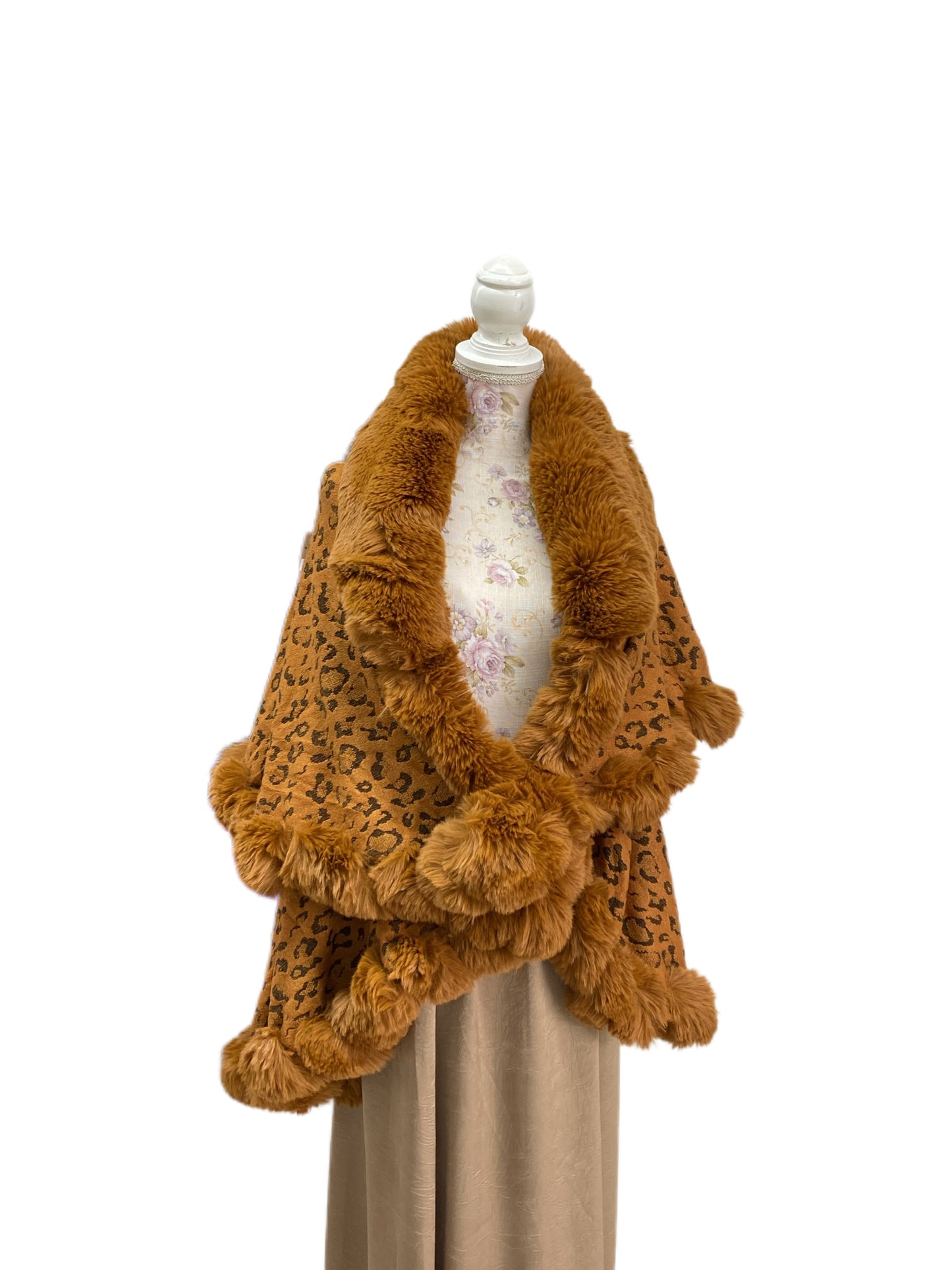 P001 Layered Poncho with Faux Fur Camel Leopard