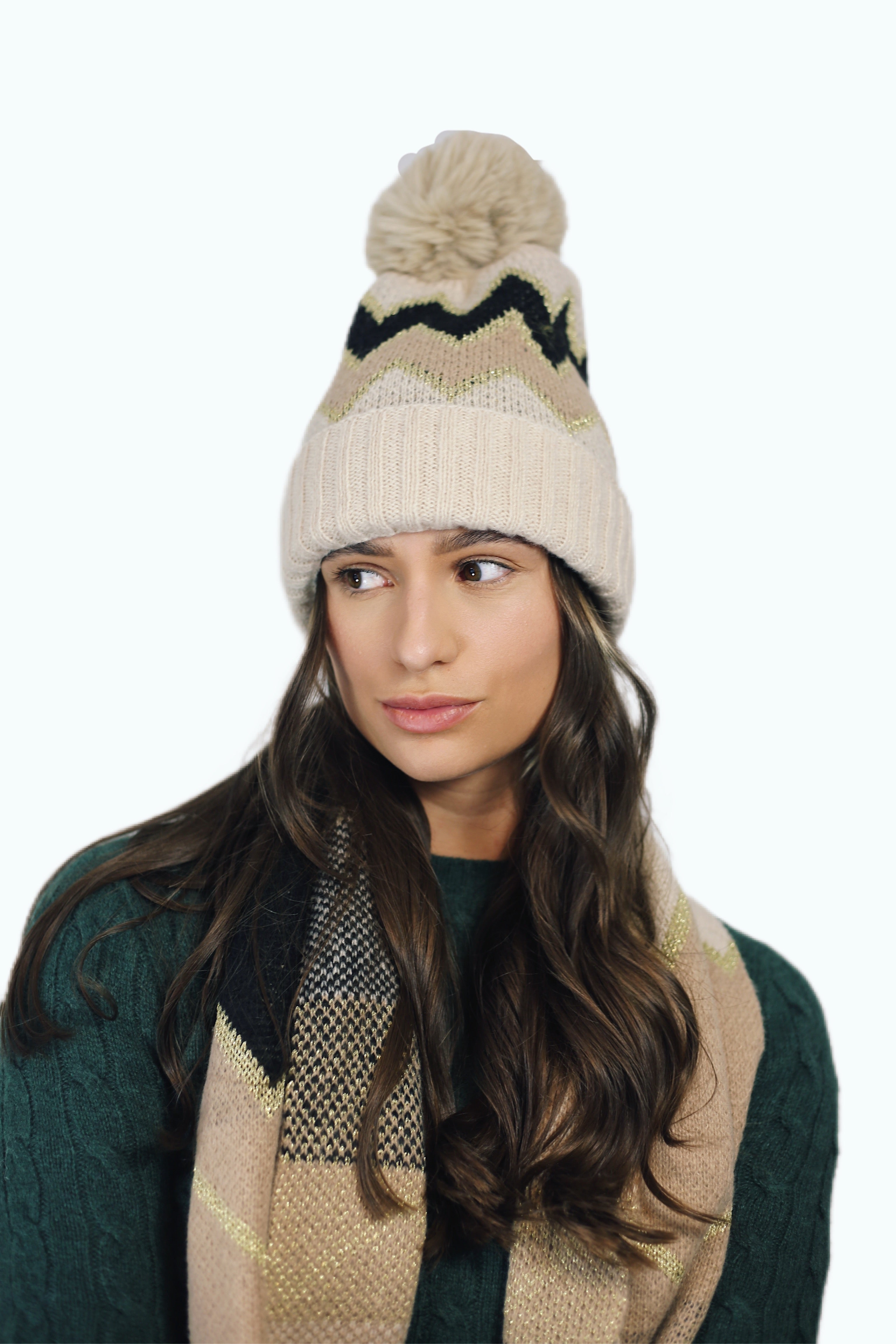 H01023 Beanie & Scarf Set