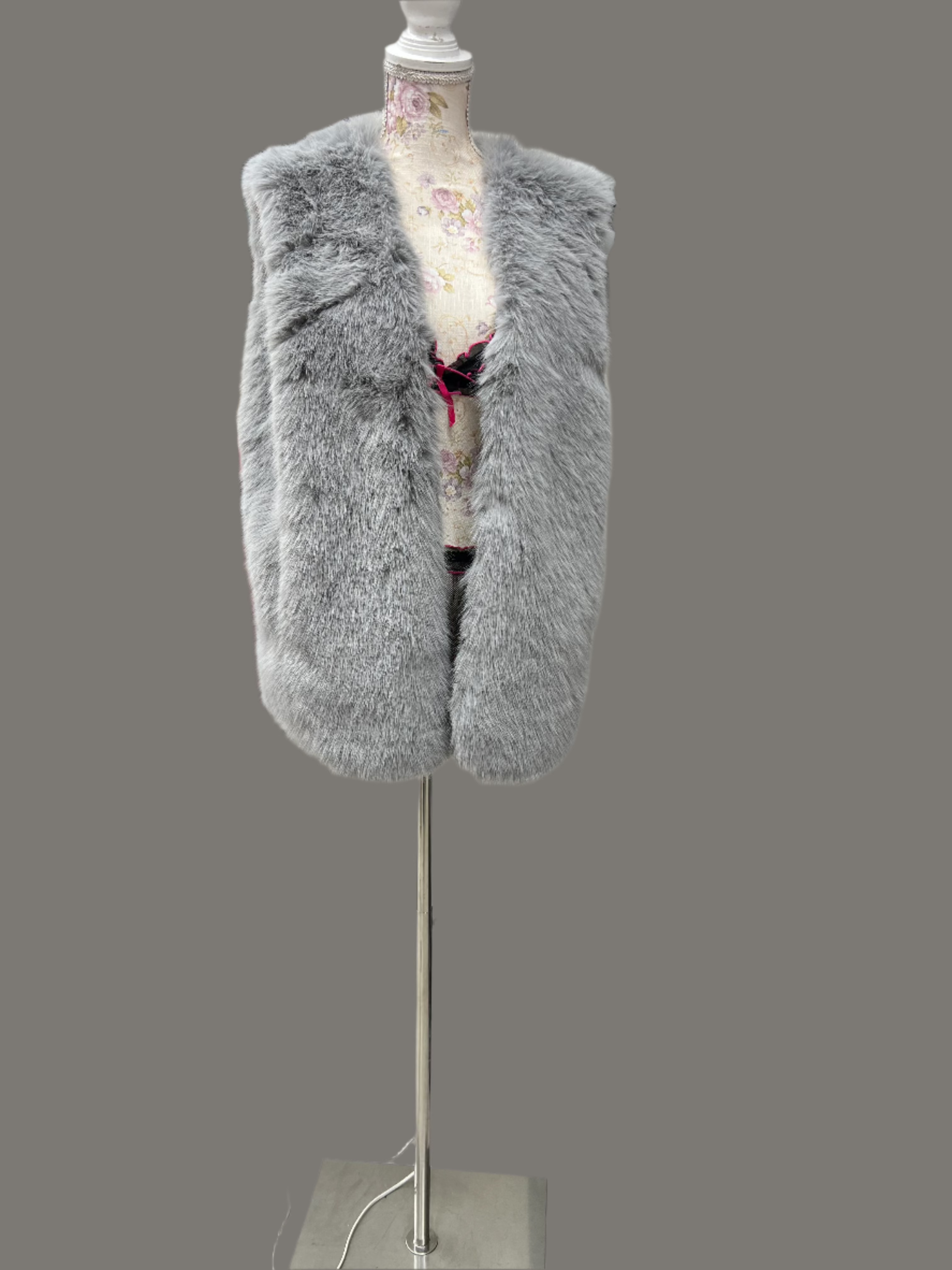 VC811 Faux Fur Vest Coat