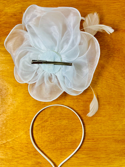 F0025 White